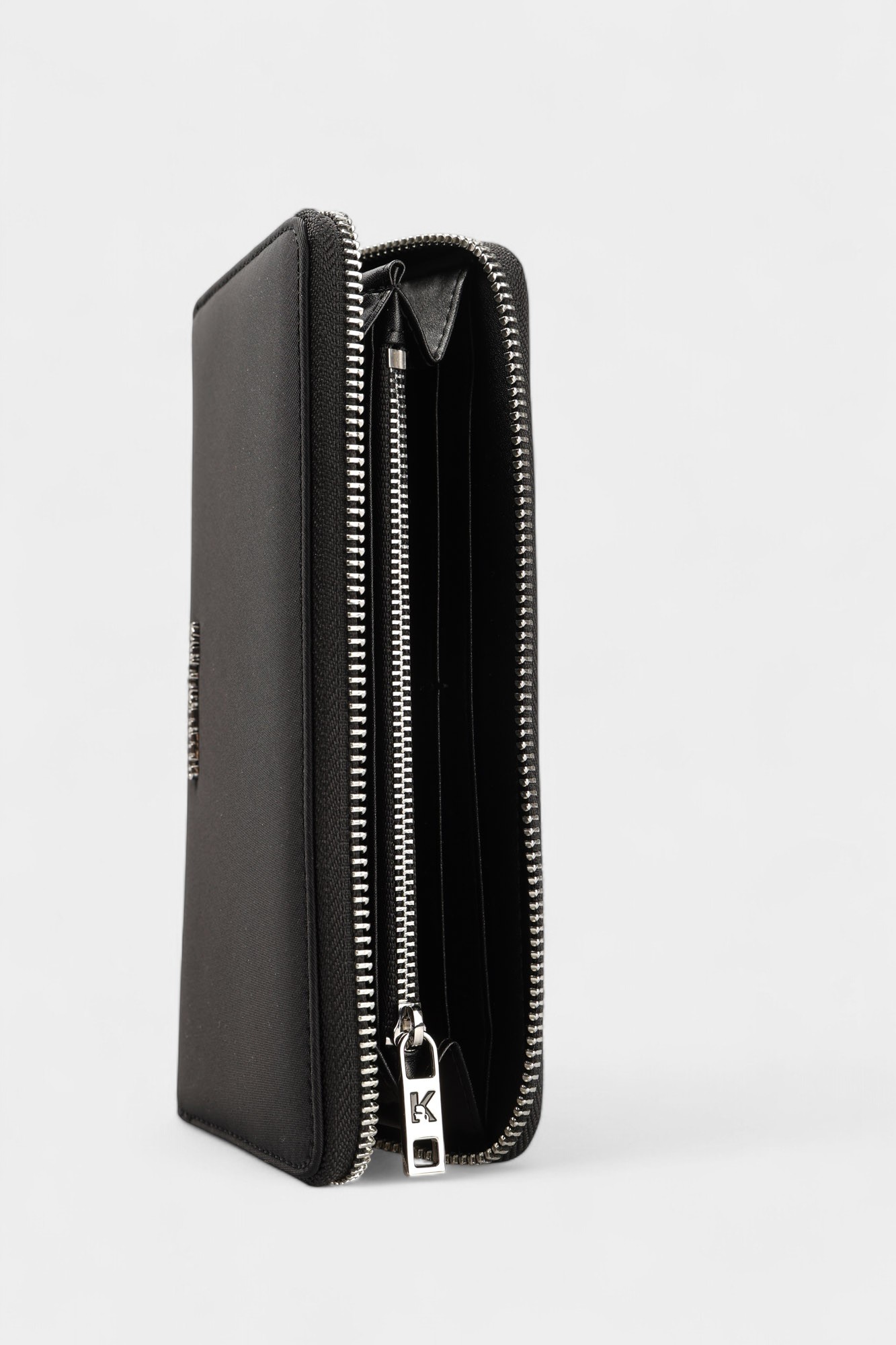 A4W32011 Кошелек Karl Lagerfeld Черный