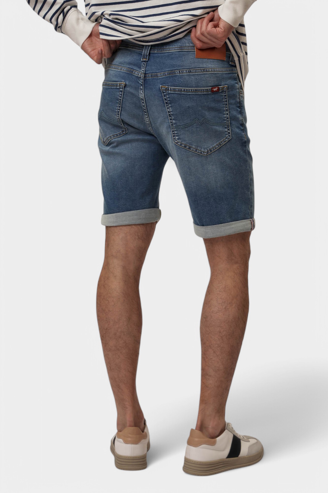 1016349-5000 Шорты джинсовые Mustang Синий