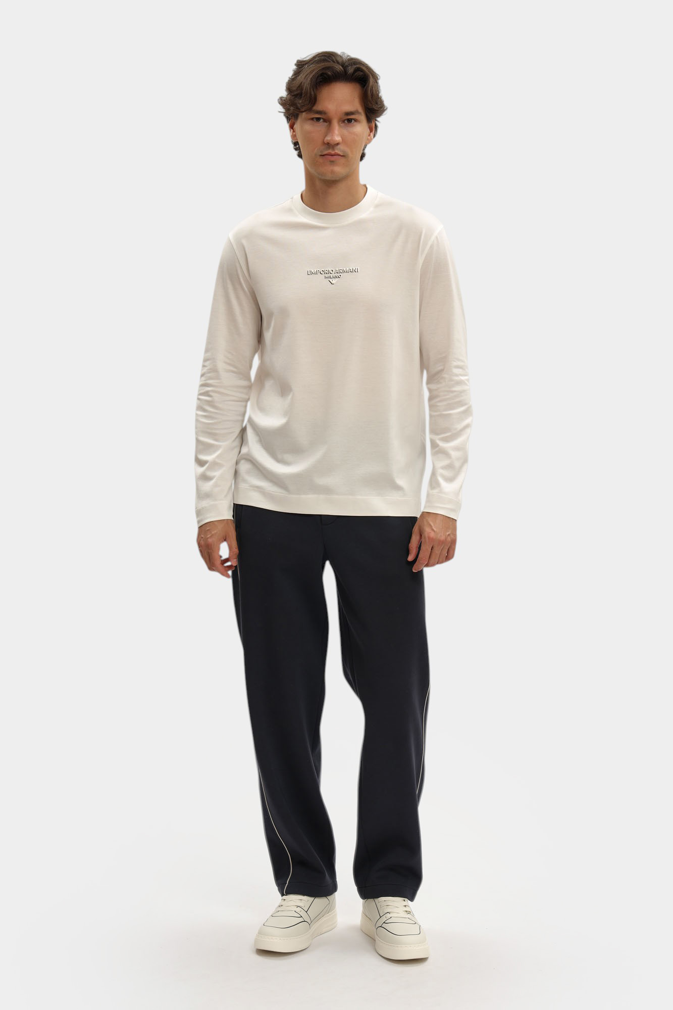 EM004345_ AF10761 Лонгслив Emporio Armani Белый