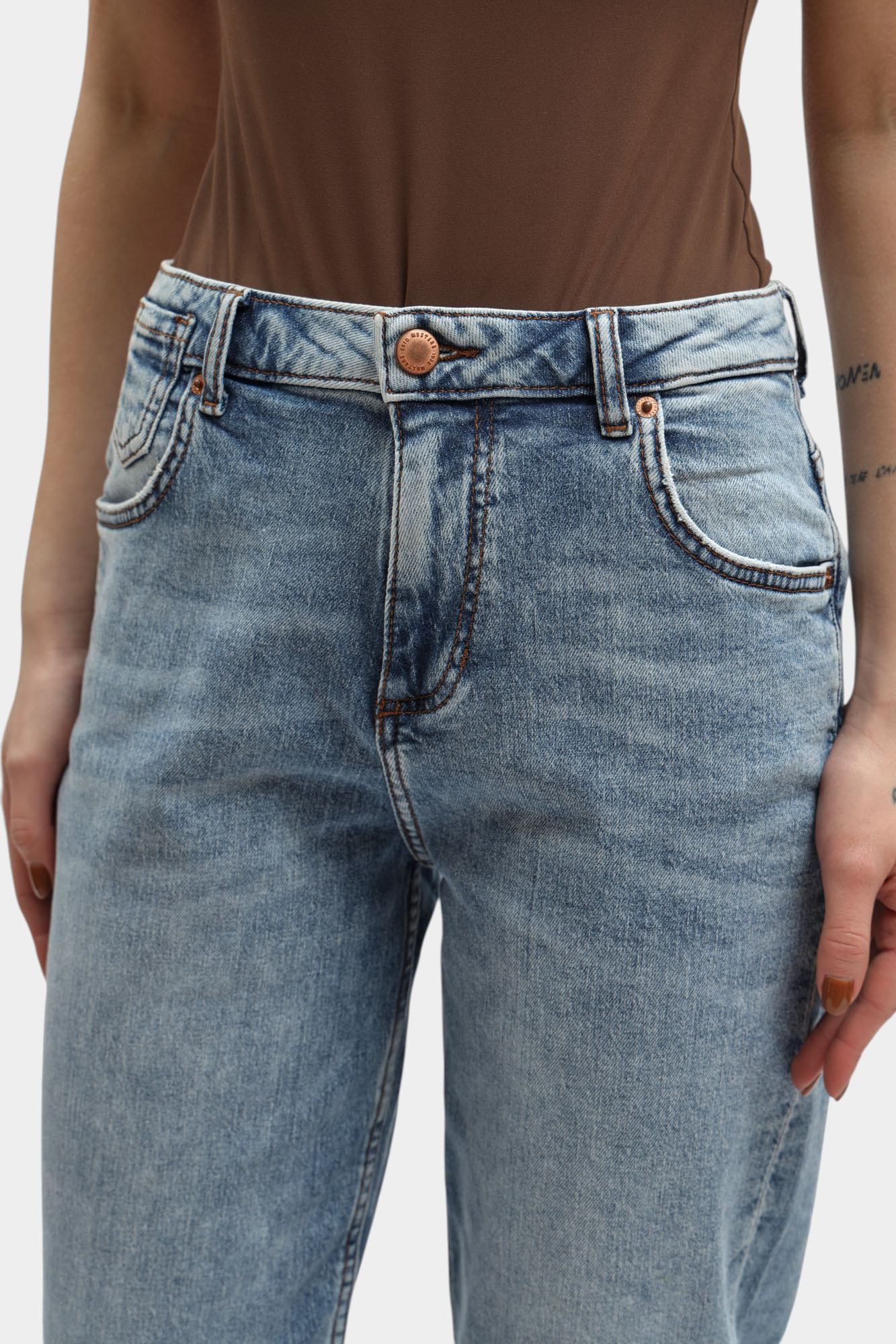 Джинсы Mustang