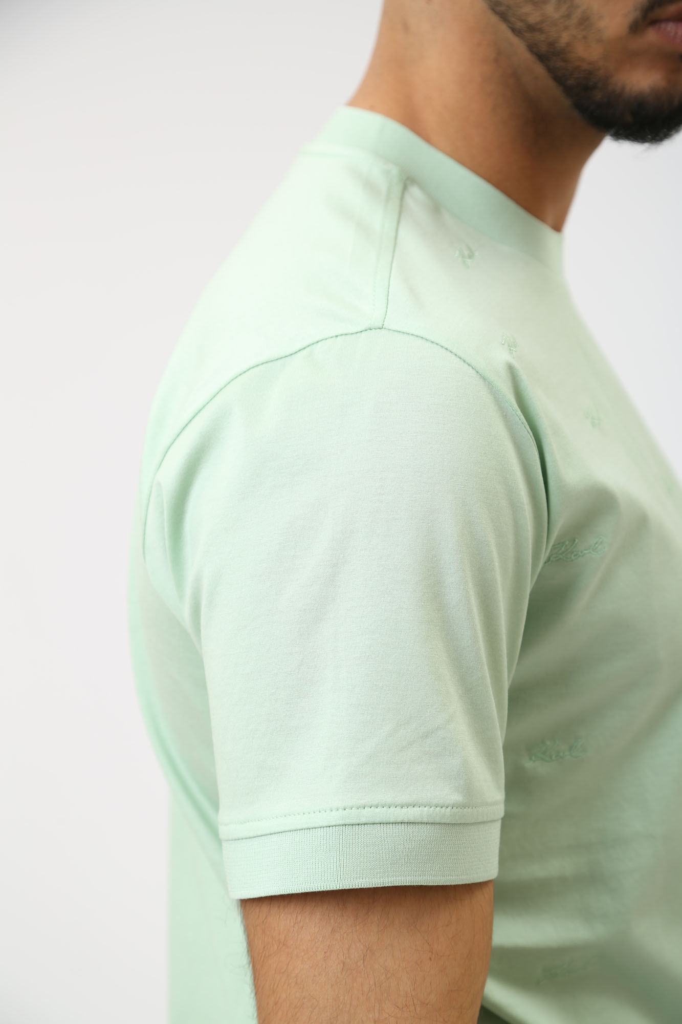 Футболка Karl Lagerfeld Зеленый