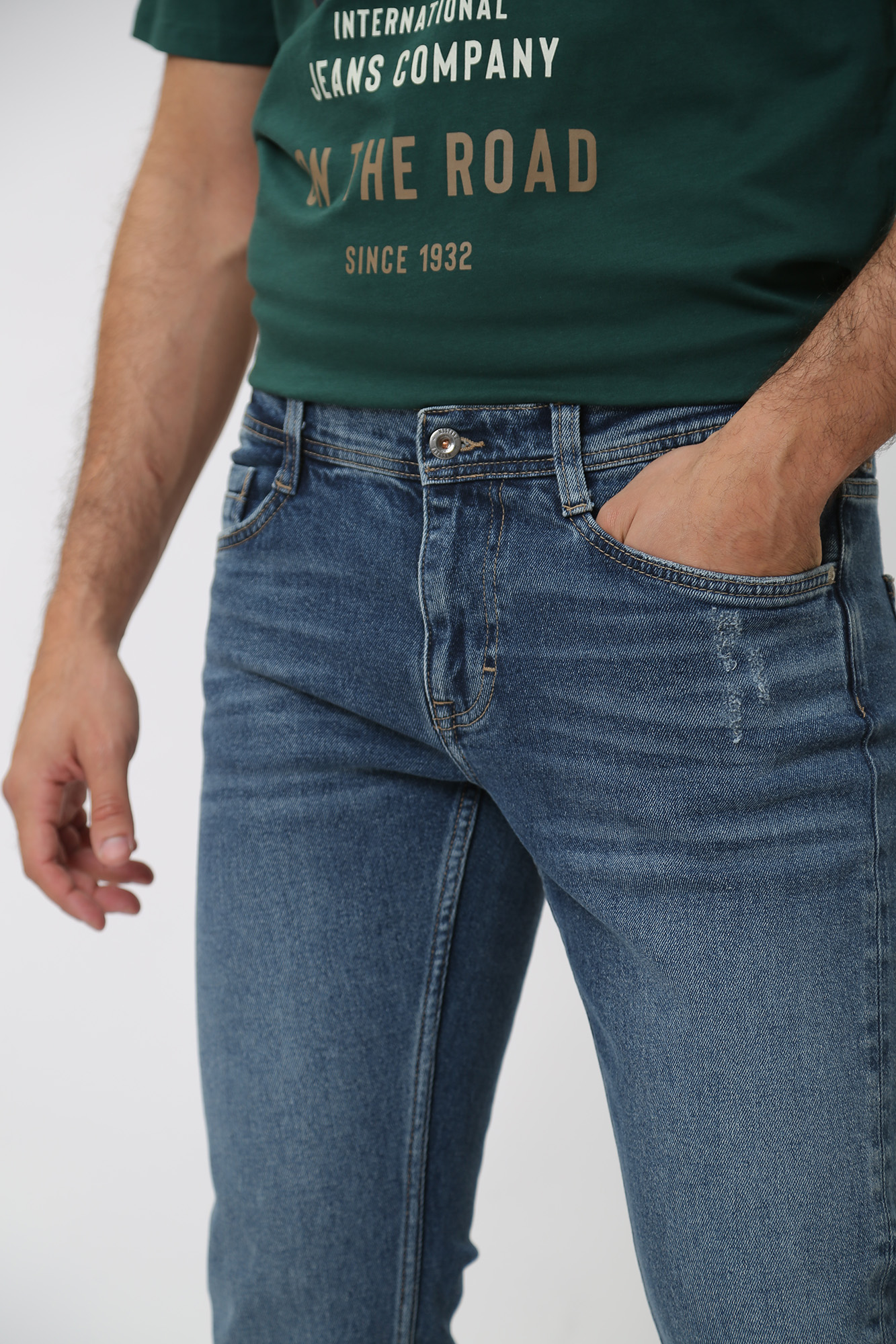 1014592-5000 Джинсы Oregon Slim  Mustang Синий