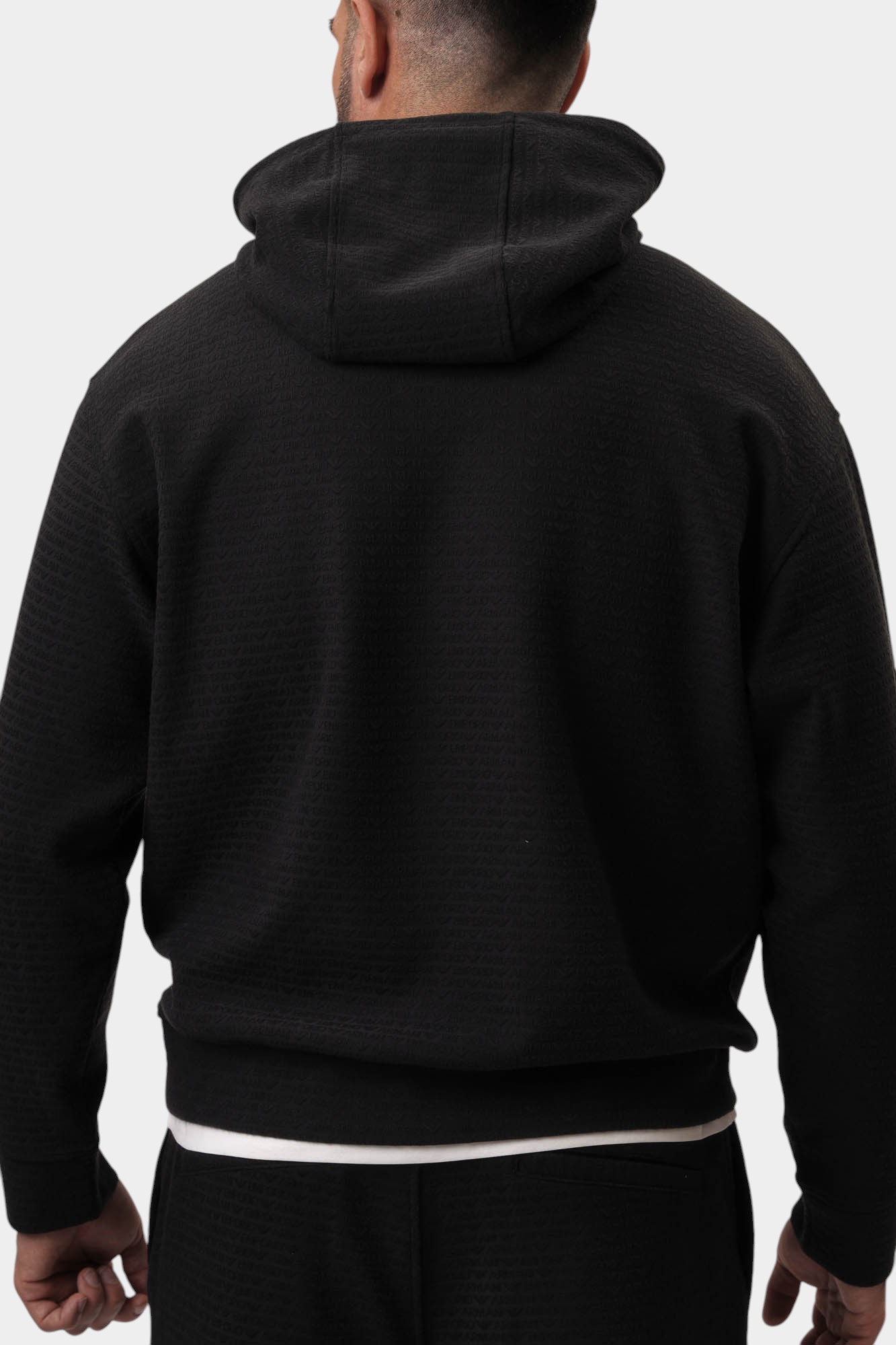 EM001007_AF13700 Худи Emporio Armani Белый