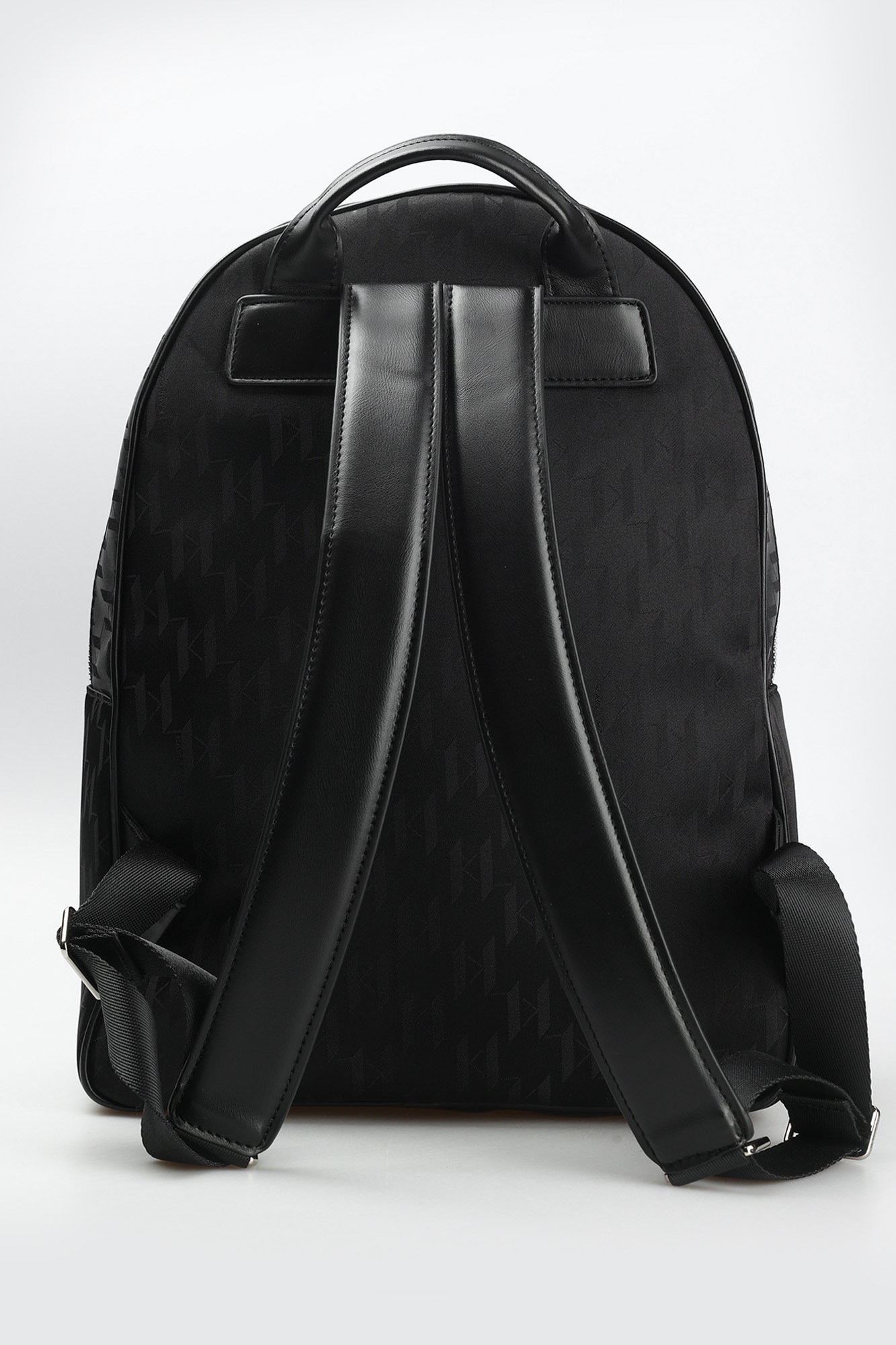 534117_805908 Рюкзак Karl Lagerfeld Черный