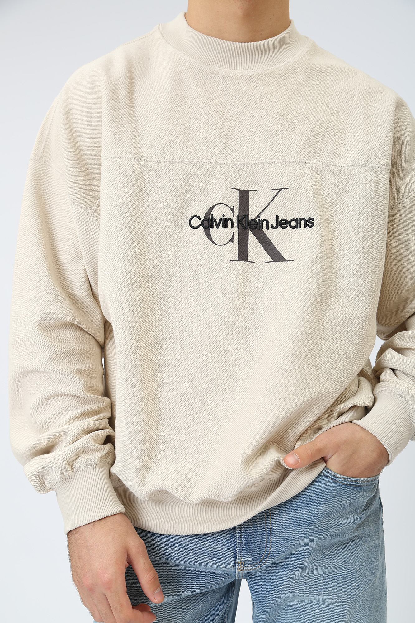 J30J321893 Свитшот Calvin Klein Jeans Бежевый