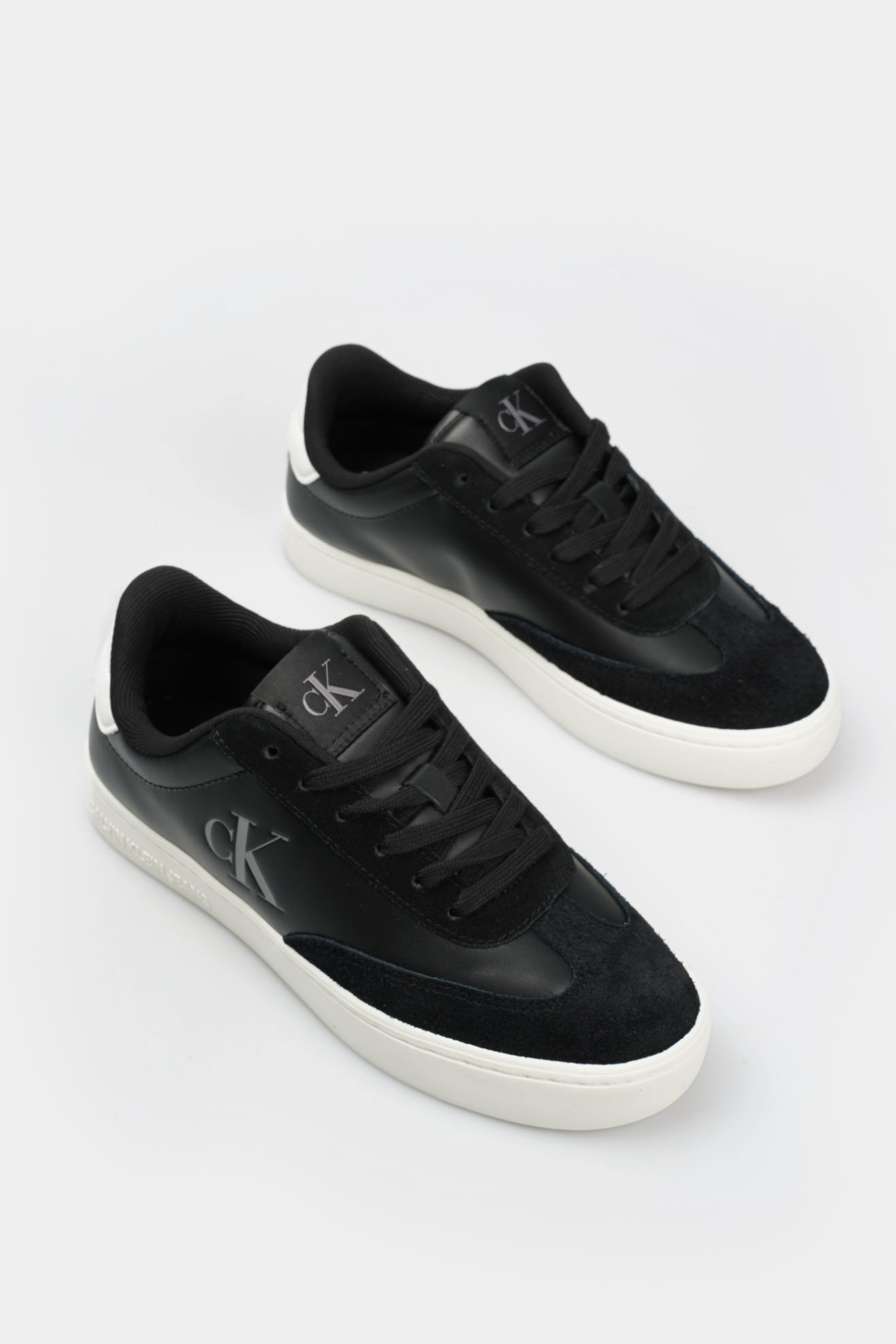 YW0YW01611 Кеды Calvin Klein Jeans Черный