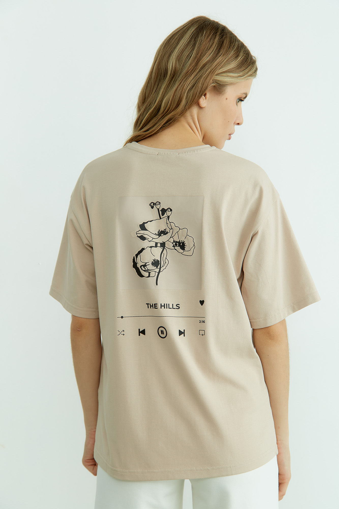 W-232-P-22-0146 футболка the hills 