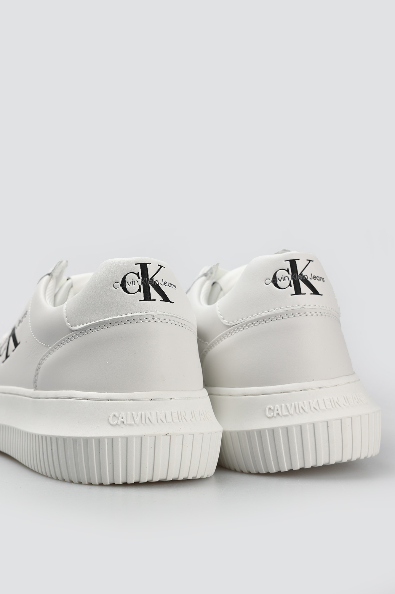 YM0YM00681 Кеды Calvin Klein Jeans Белый