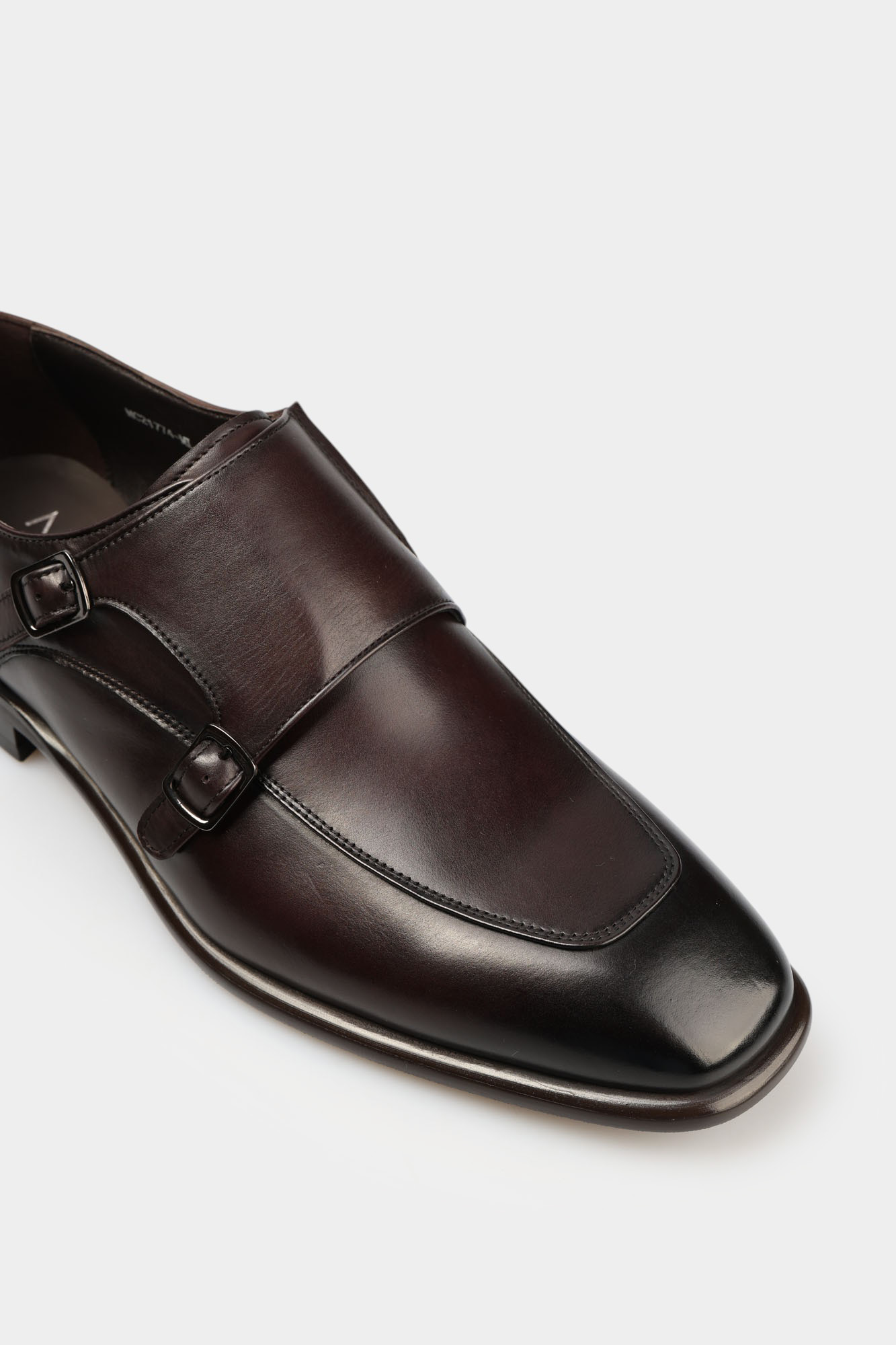 MC21774 Туфли классика Marc Cony Коричневый