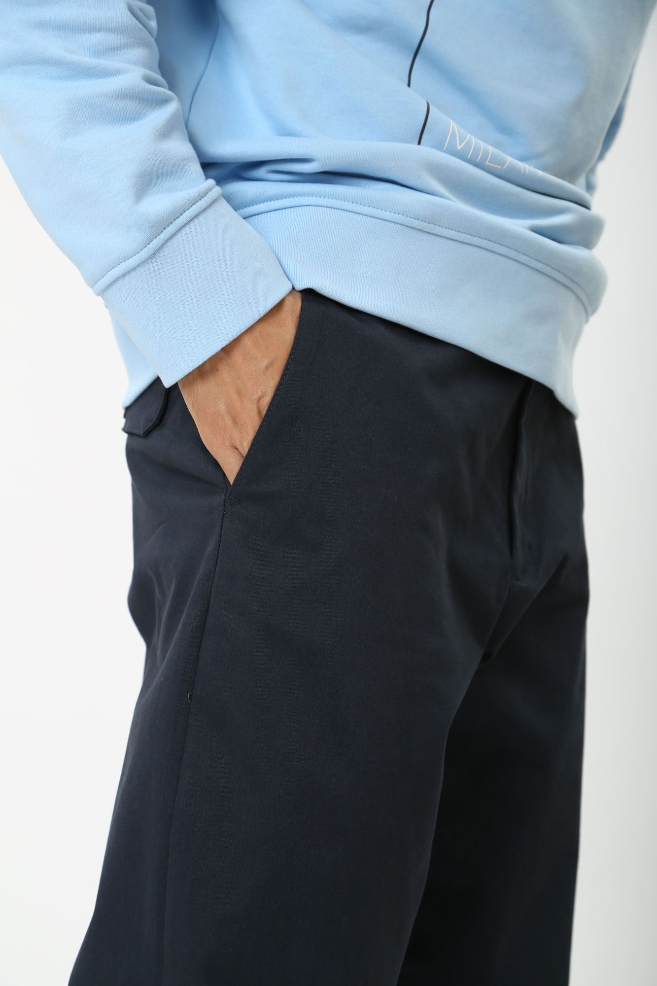 6DZP23_ZN4TZ_1510 Брюки Armani Exchange Синий