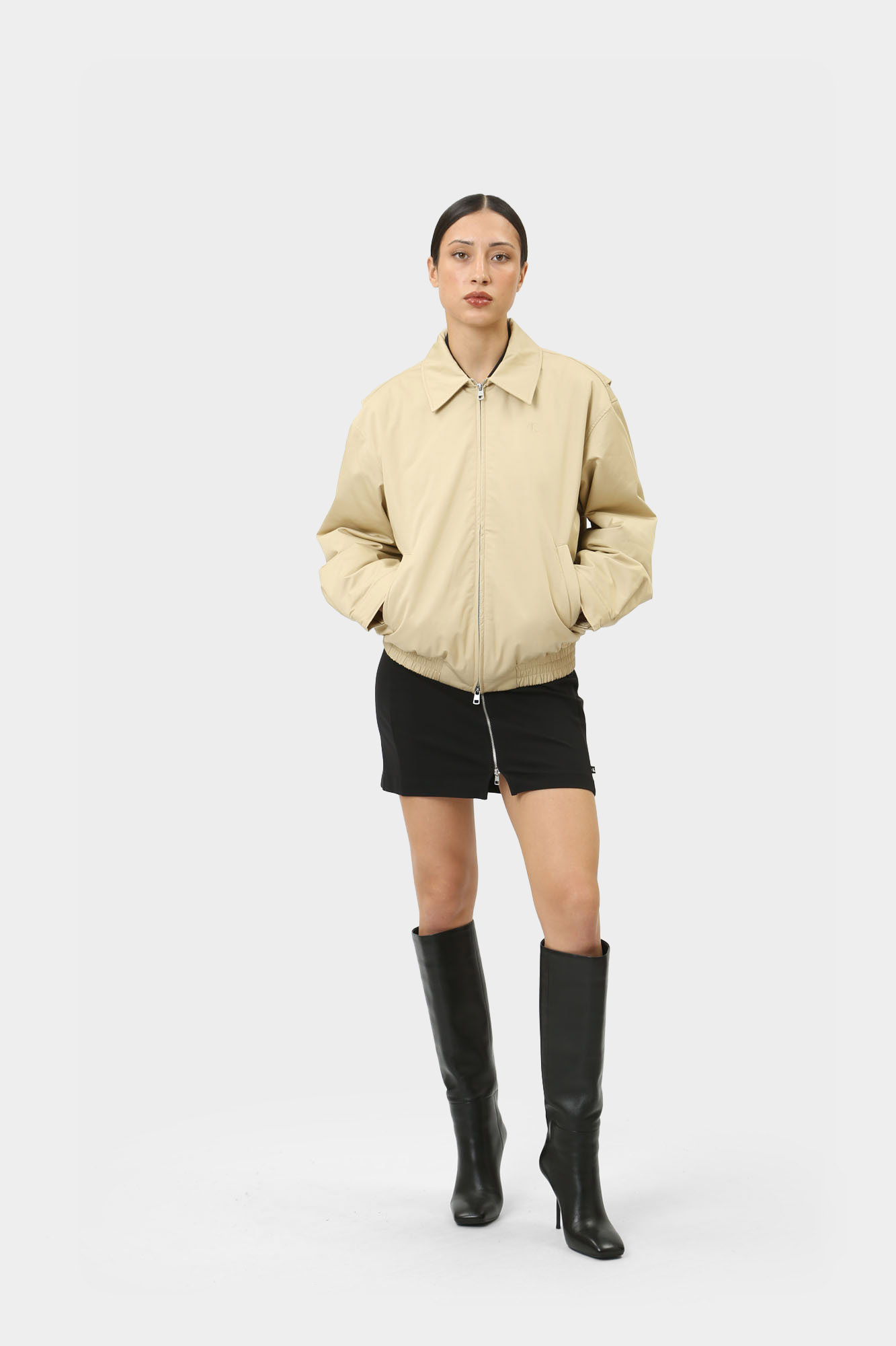 J20J223569 куртка  calvin klein jeans 