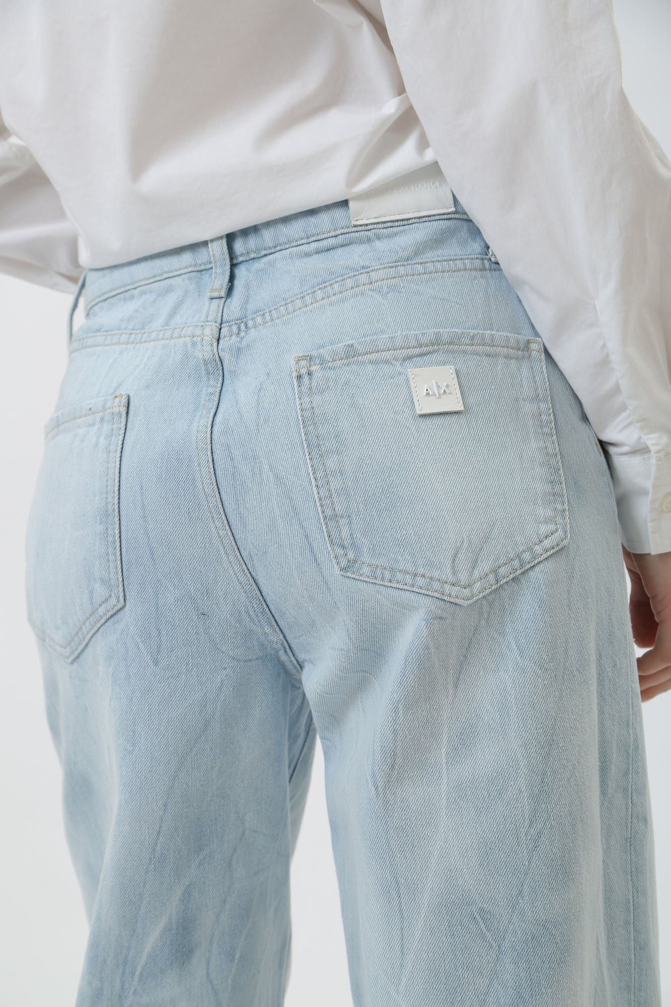 3DYJ51_Y36HZ брюки джинсовые armani exchange 