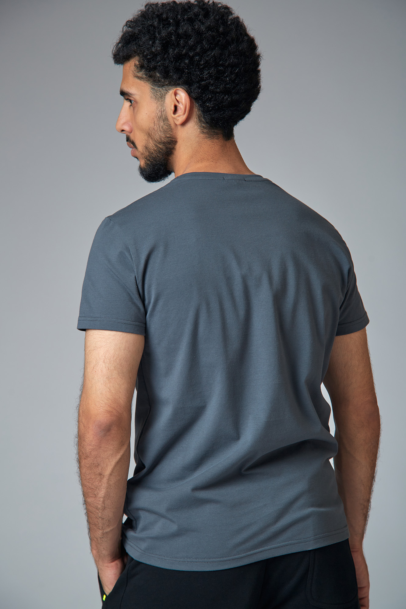 M-232-P-0011 Футболка The Hills Серый