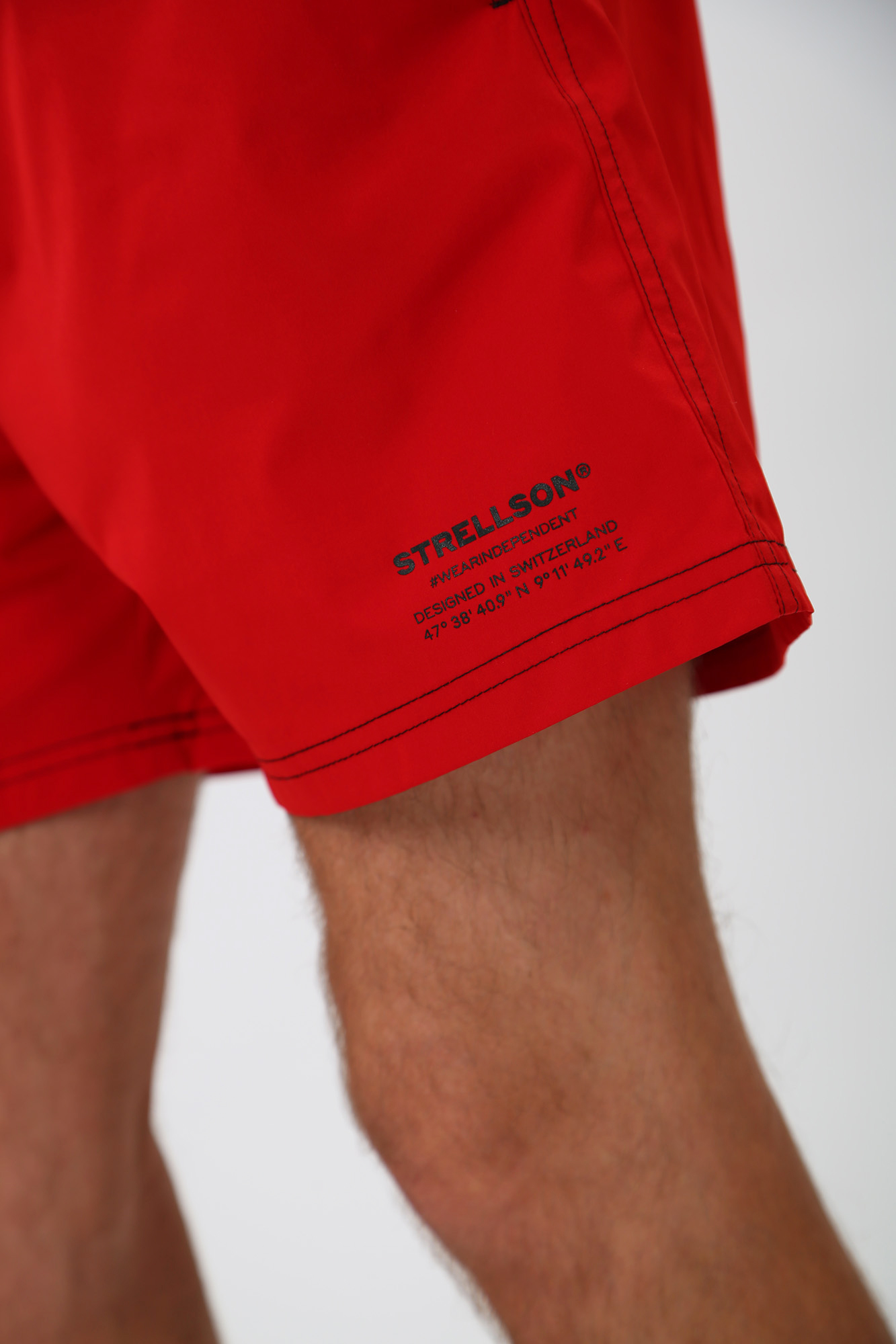 30035898_10015301 Шорты плавательные Strellson Красный