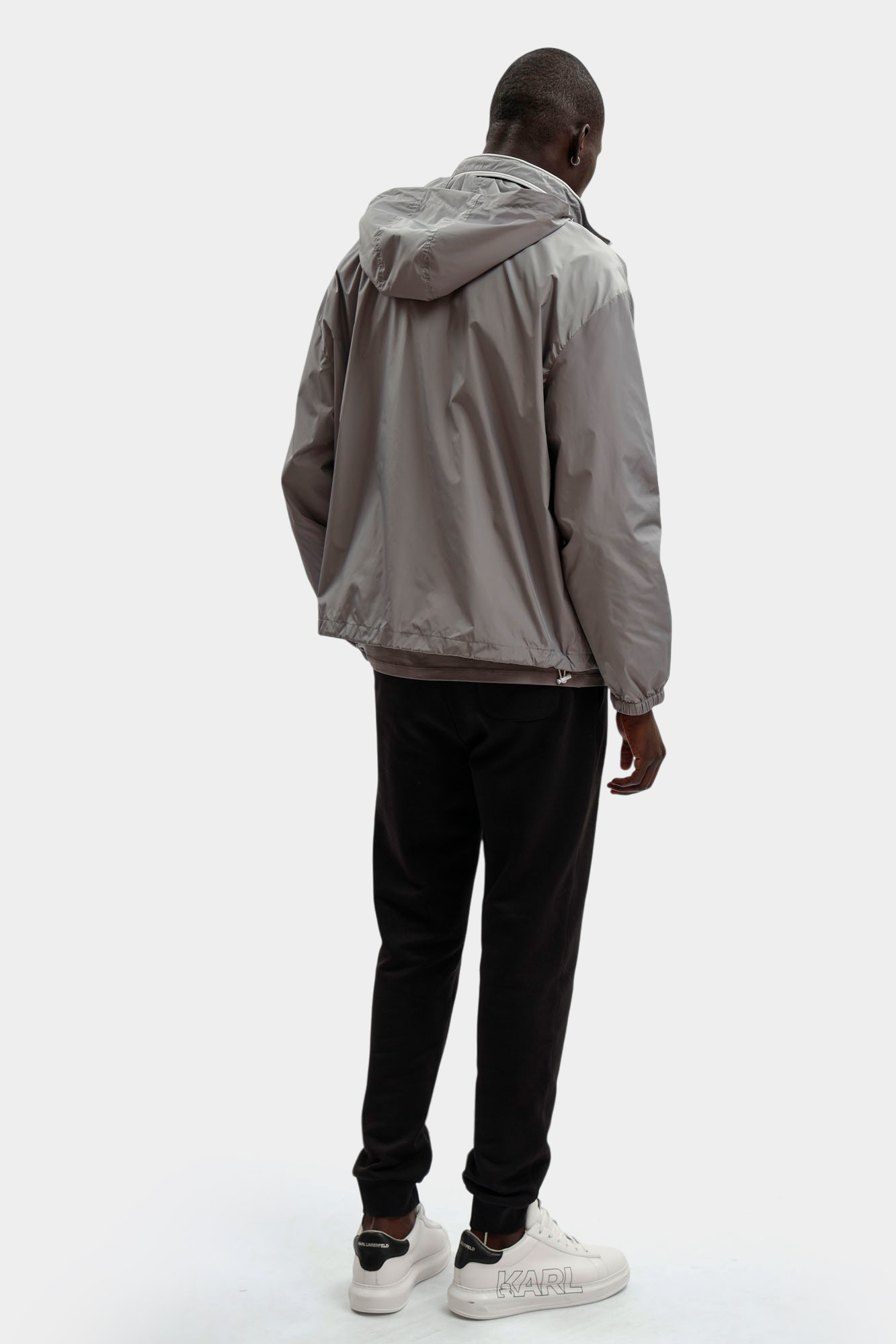 561557_505009 Куртка Karl Lagerfeld Серый