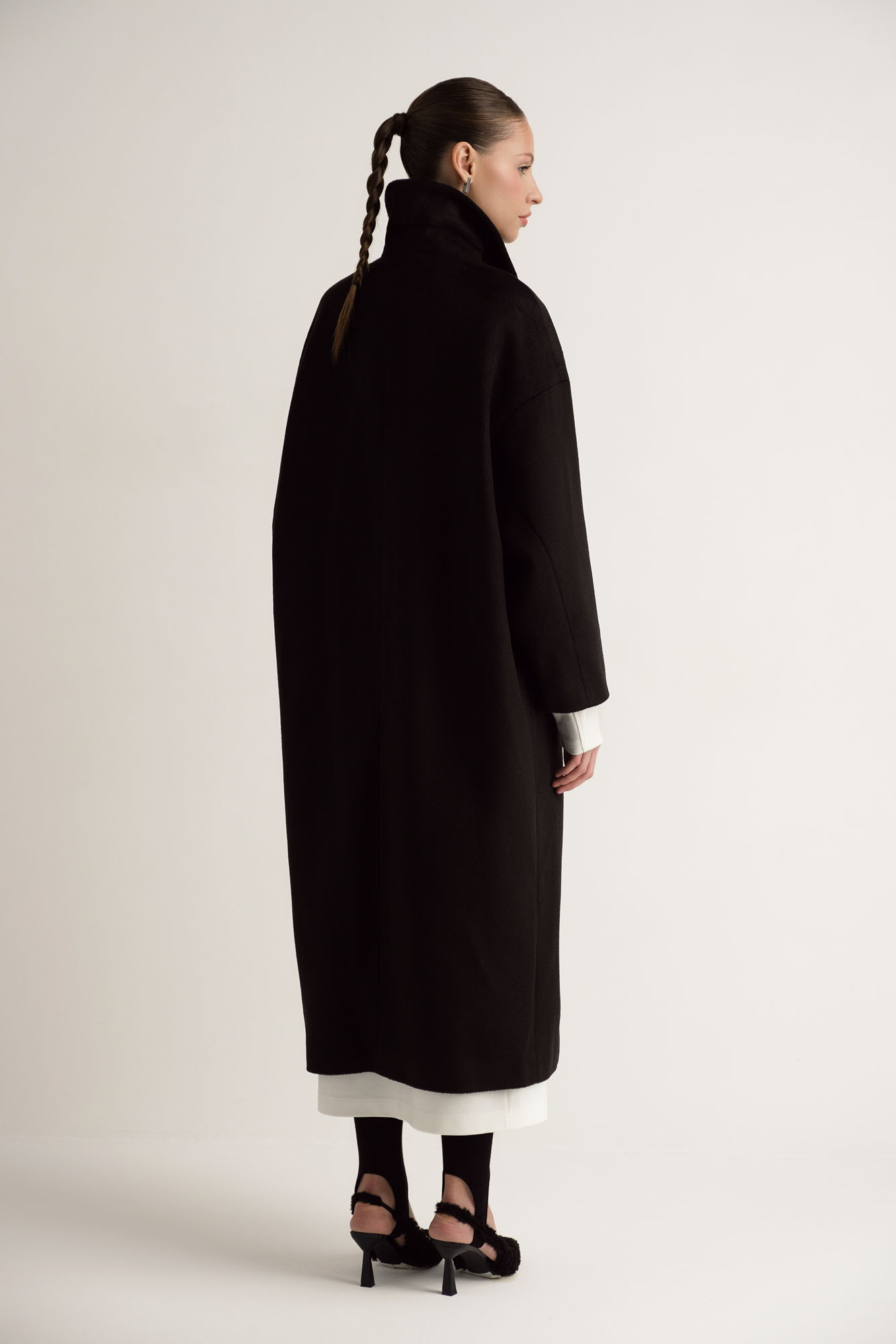 W-242-ZM-1222 пальто the hills 