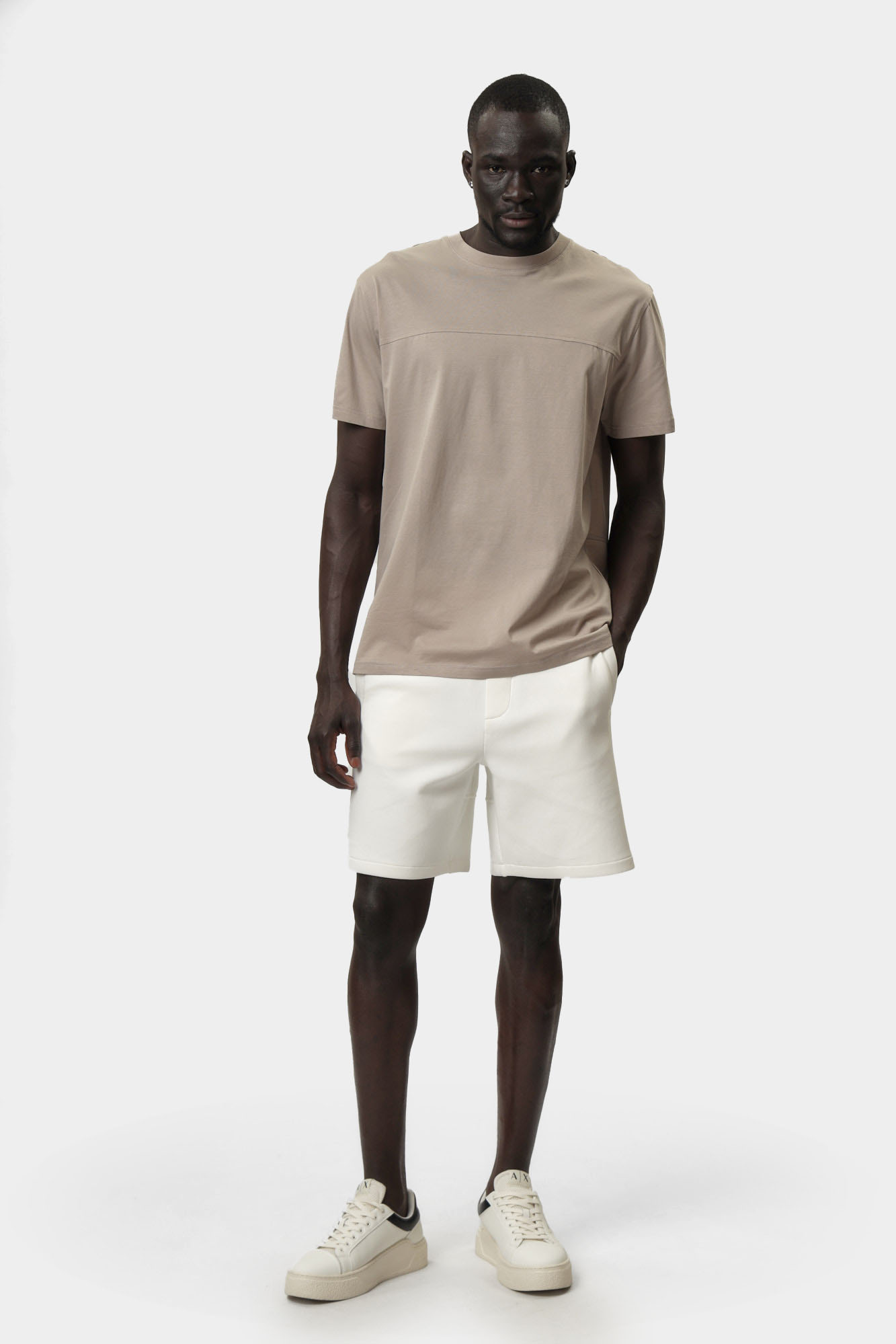 XM000359_AF10364 Футболка Armani Exchange Бежевый