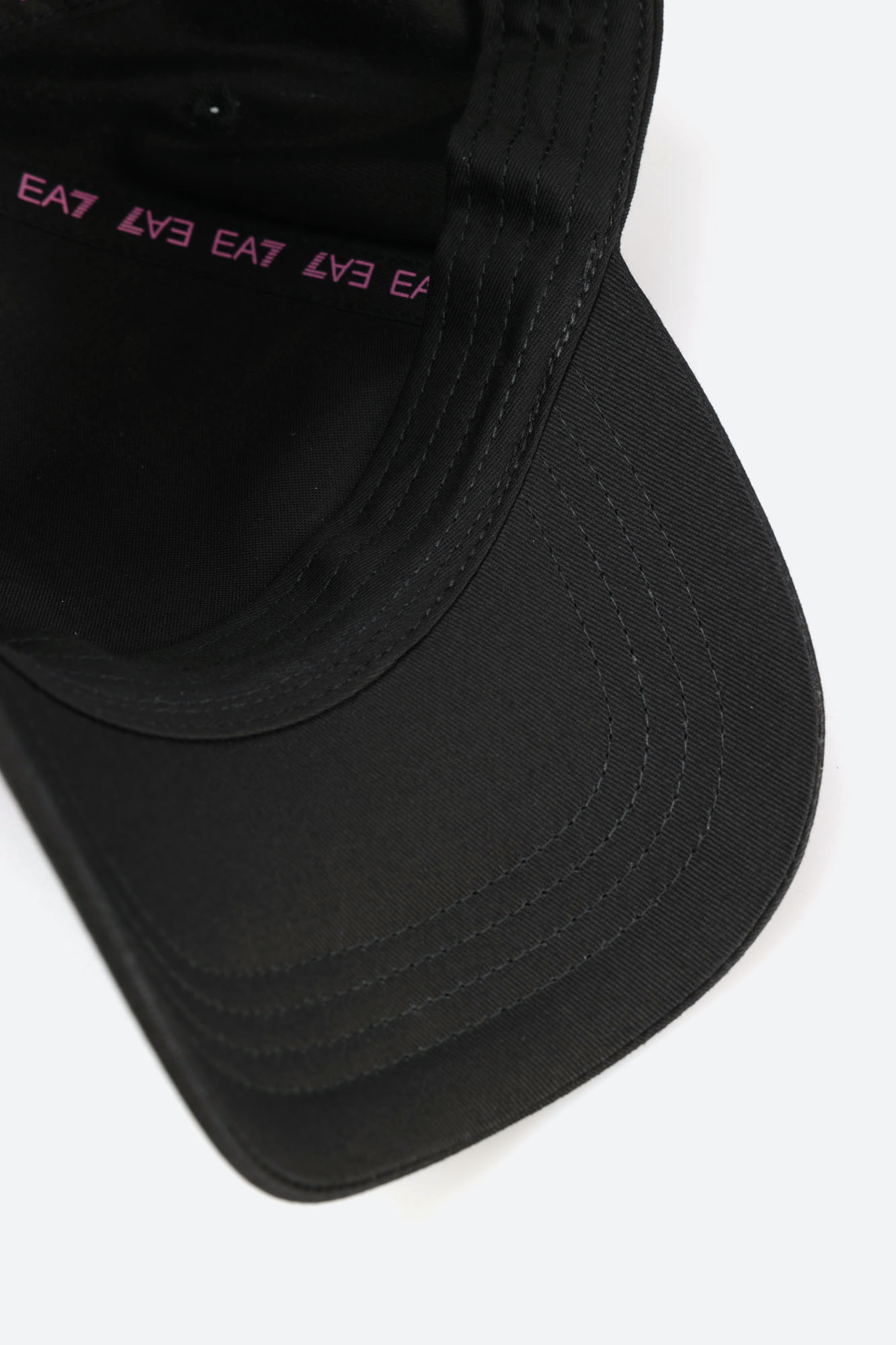 240142_4R102 Кепка EA7 Черный