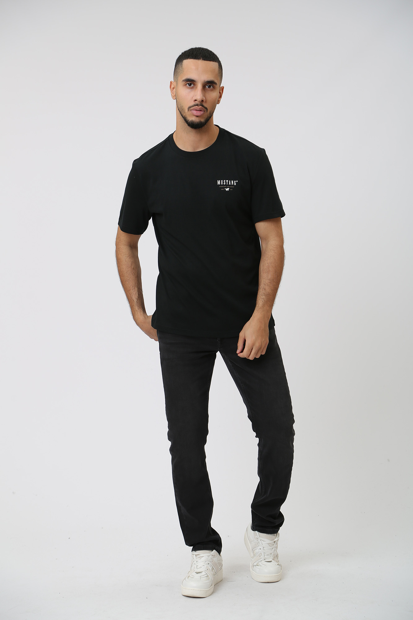 1014256-4000 Брюки джинсовые Mustang Черный