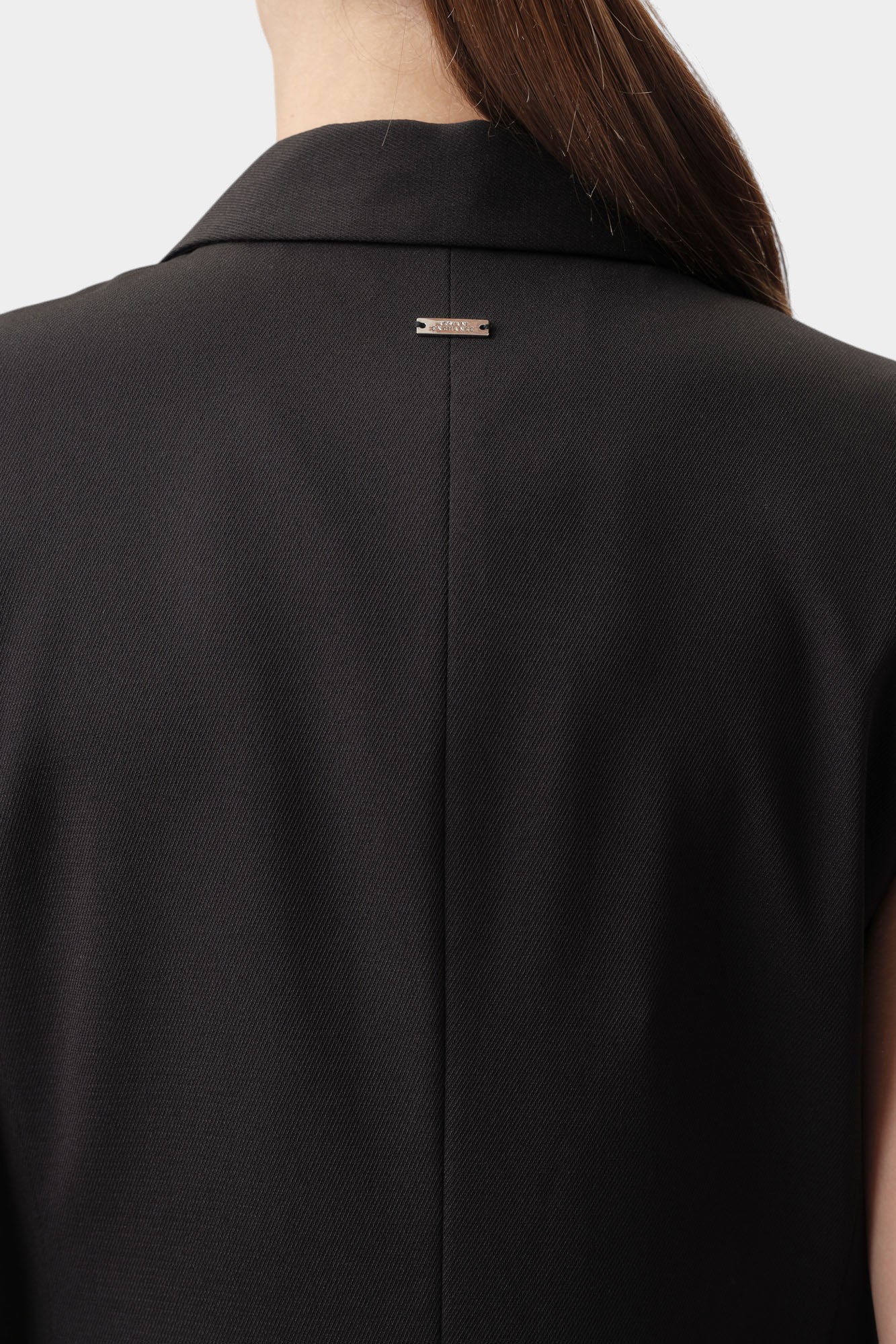 XW000435_AF12749 жилет armani exchange 