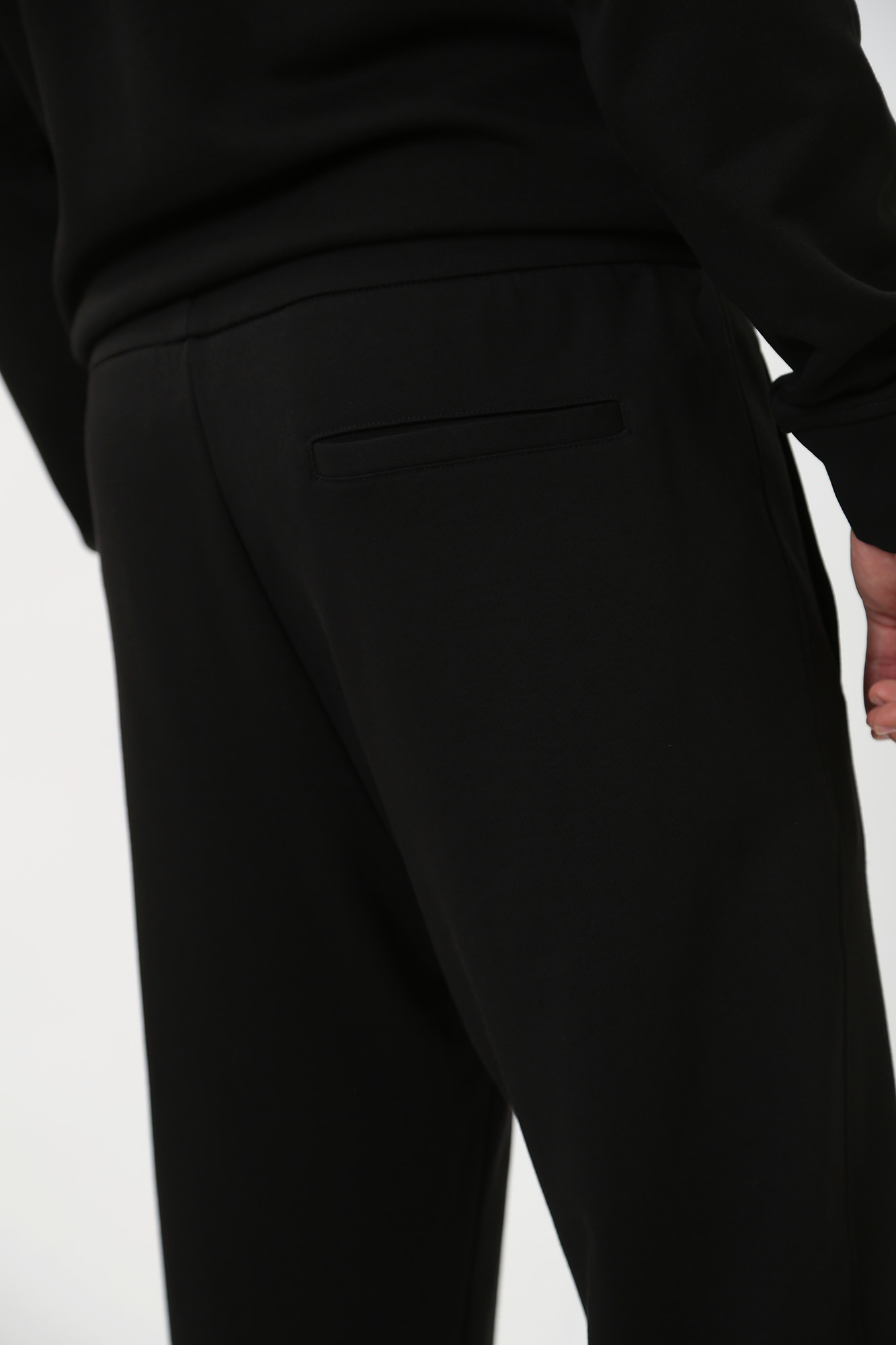 8NZPPQ_ZJ1ZZ Брюки спортивные Armani Exchange Черный