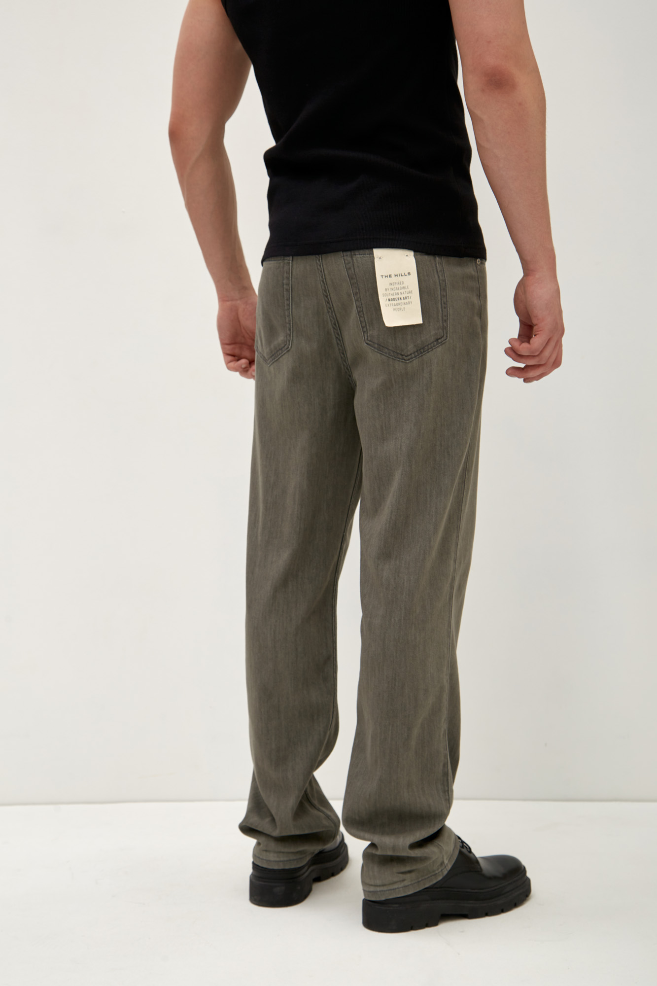 M-241-TK-56-1043 Брюки джинсовые The Hills Серый