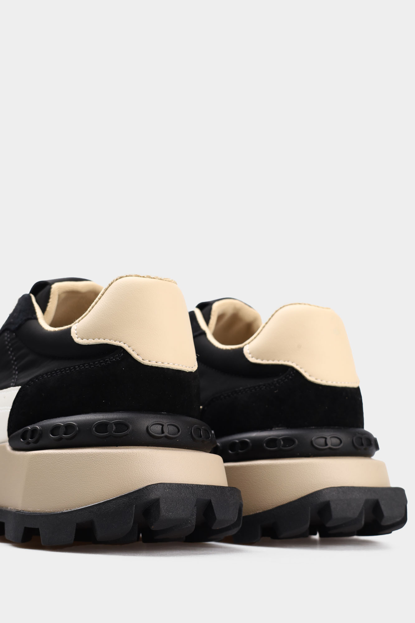 MC18469 Кроссовки Marc Cony Черный