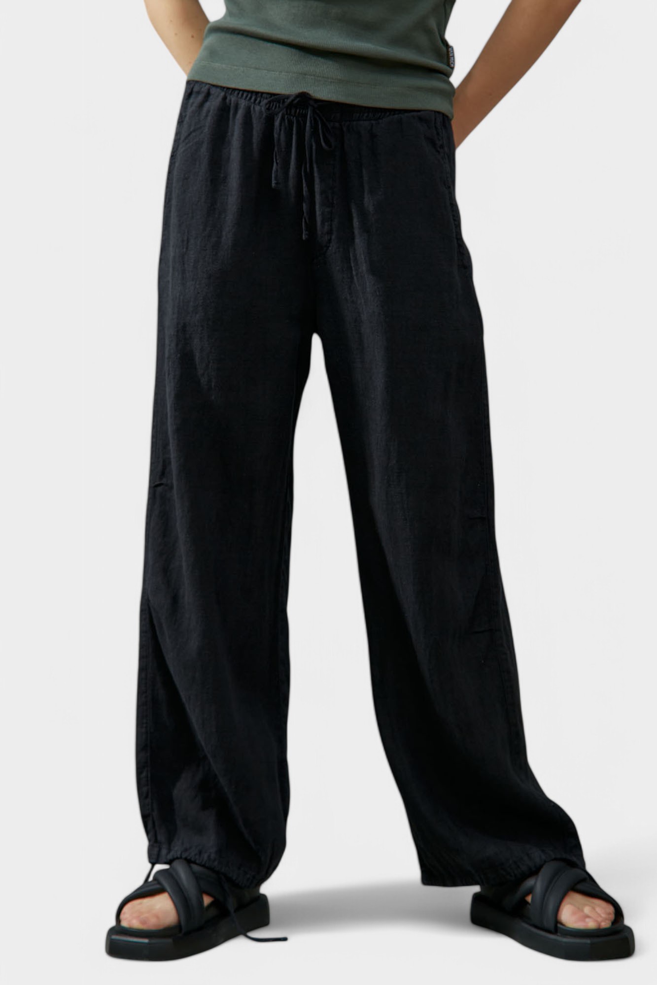 VW-OMA-55-017 брюки льняные van mich