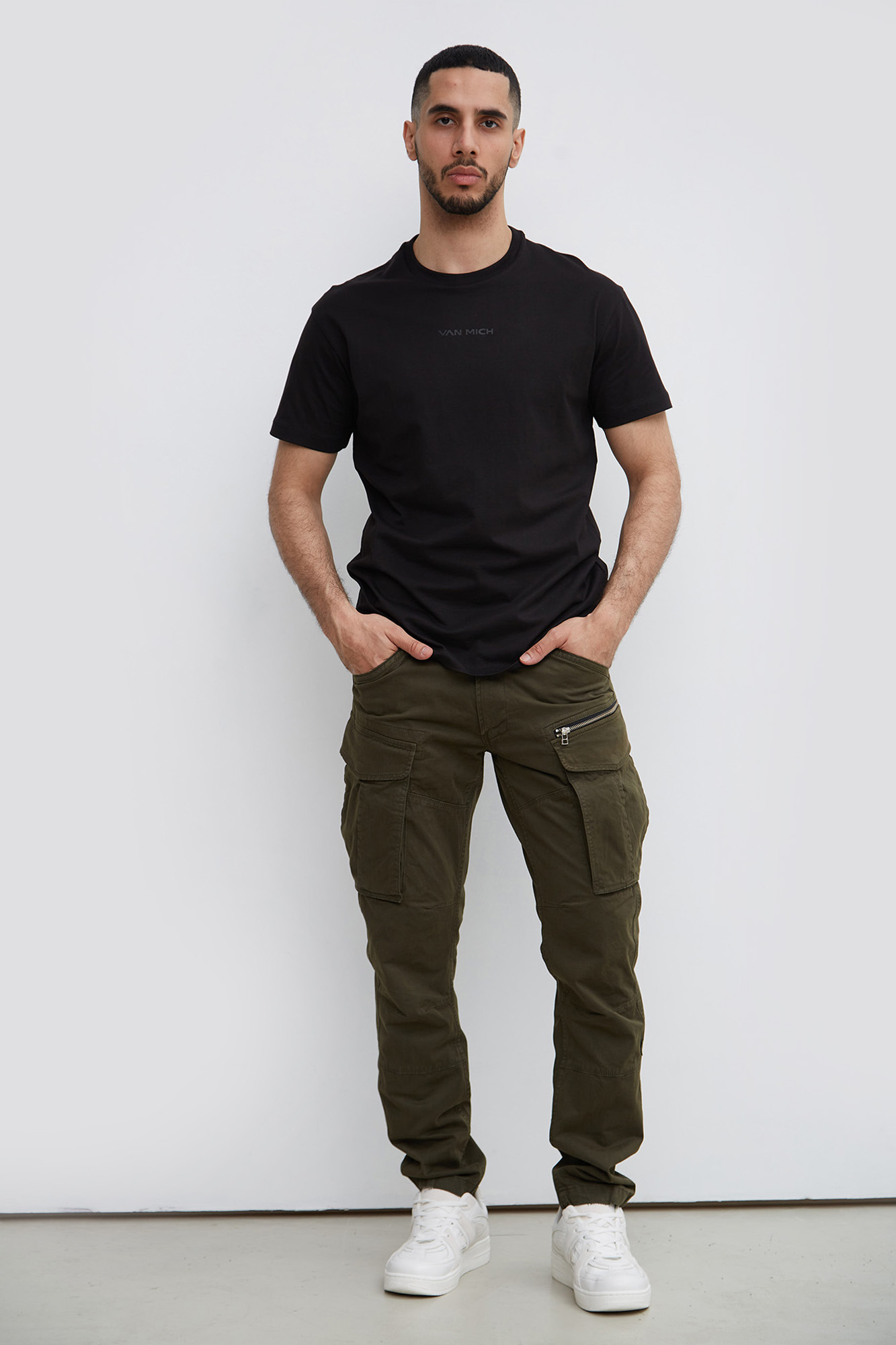 VM-231-22-029 Футболка Van Mich Черный