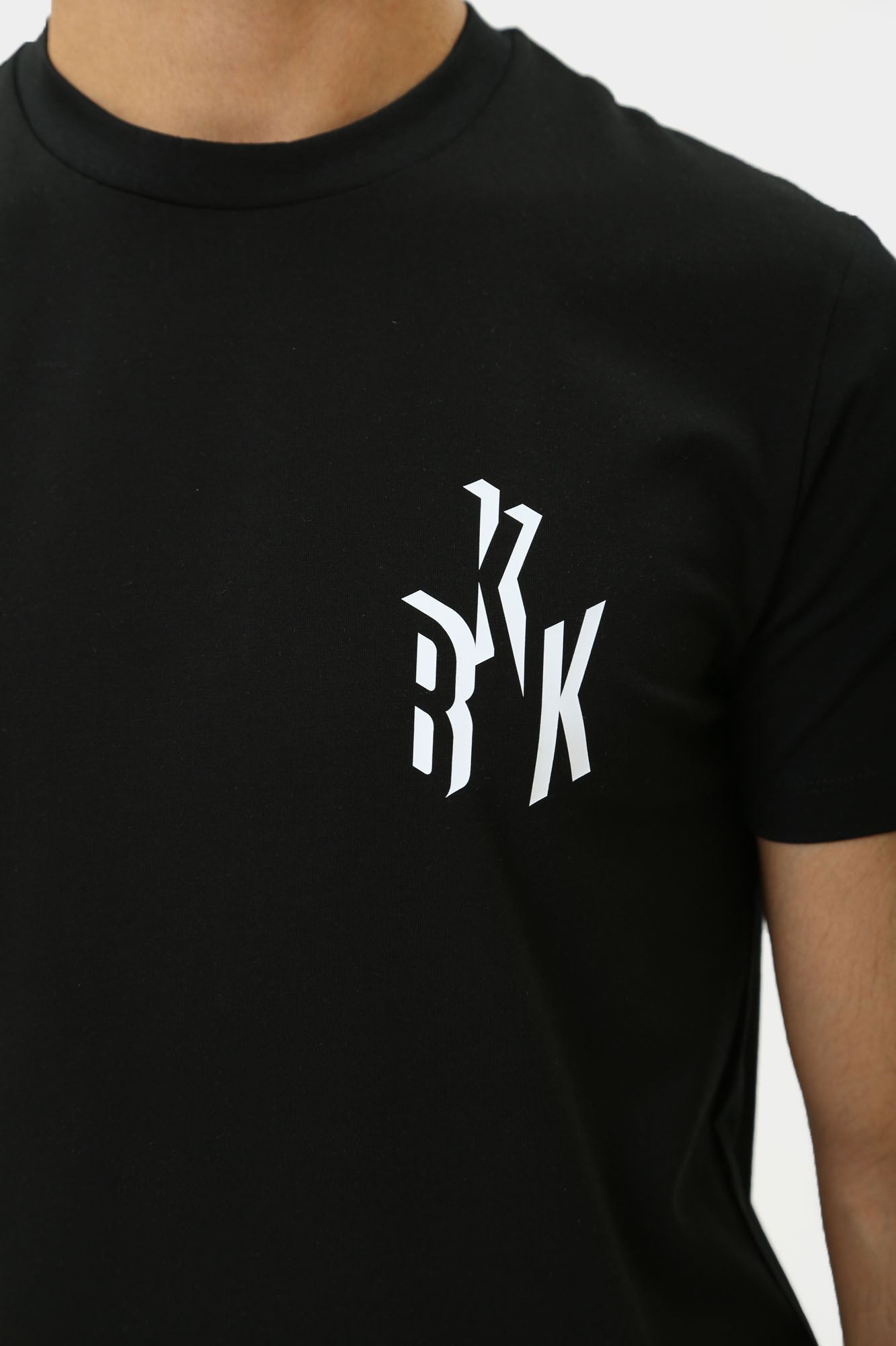 PBMT0255 Футболка Bikkembergs Черный