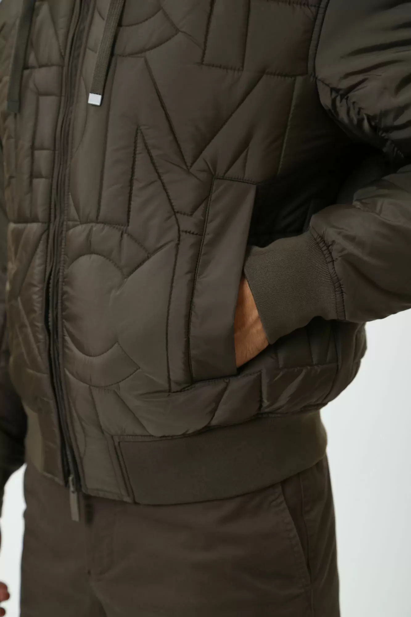 6DZB11_ZN4XZ Куртка Armani Exchange Черный