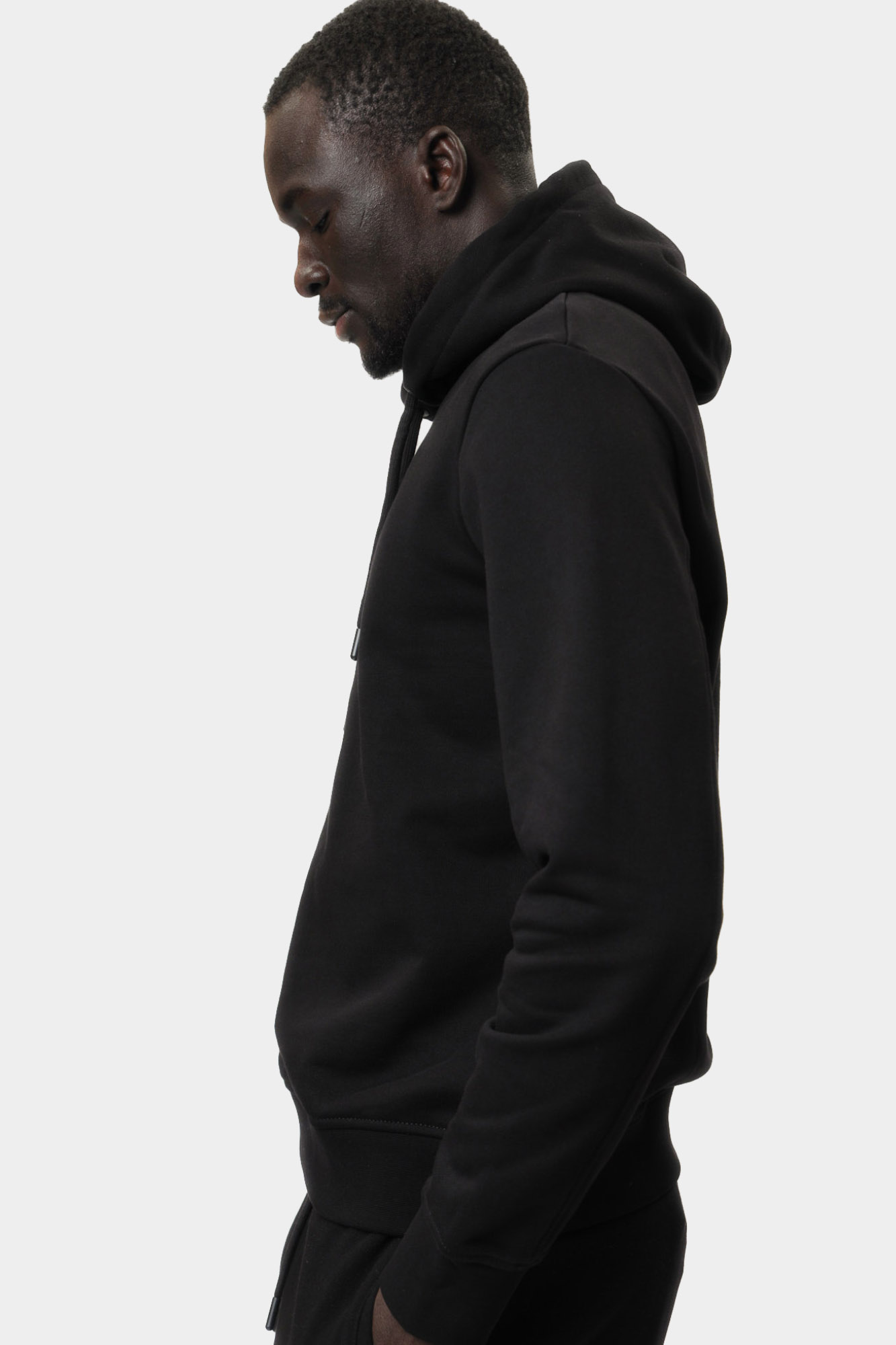 XM000217_AF10830 Худи Armani Exchange Черный