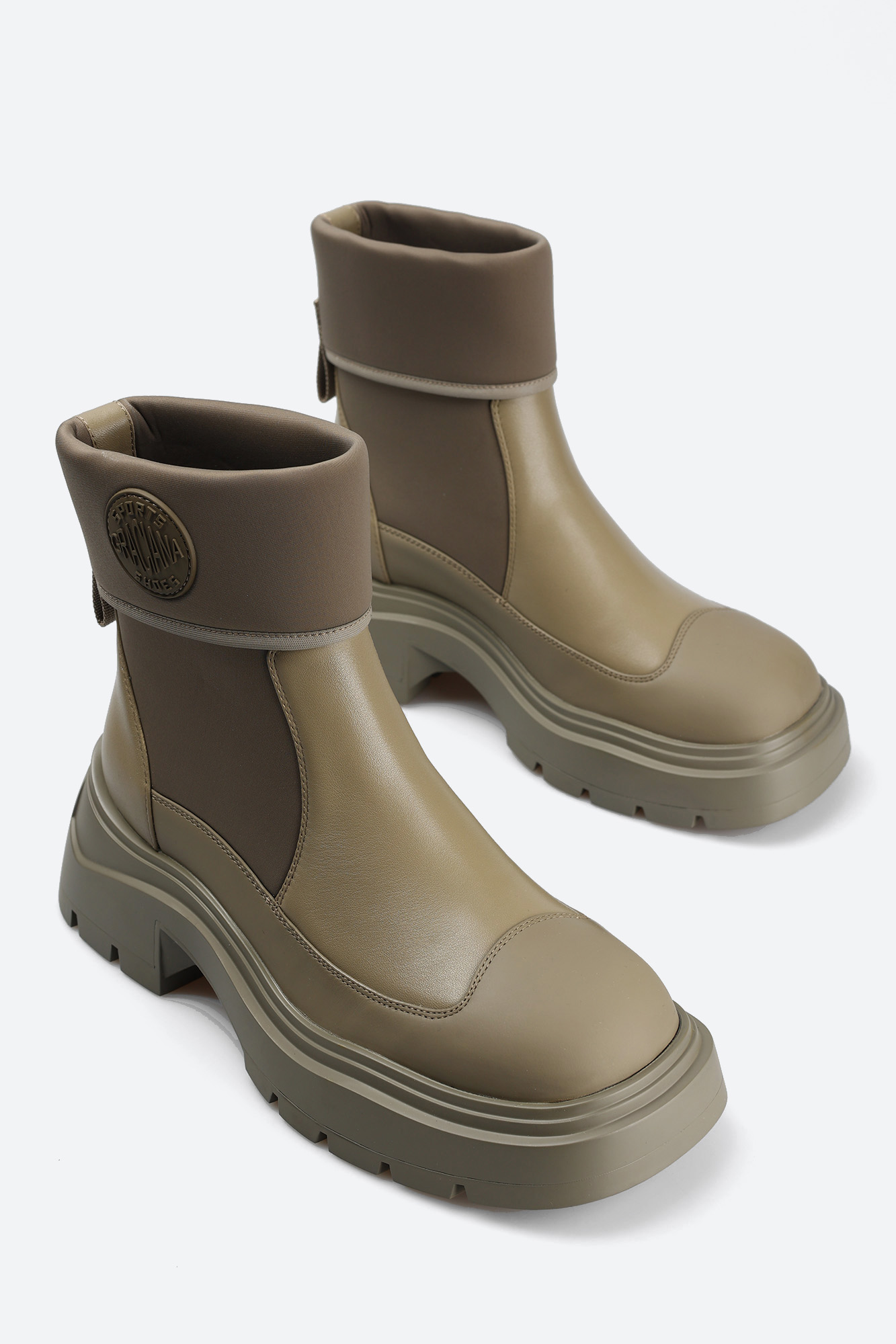 LT22351-108 Ботинки Graciana Хаки