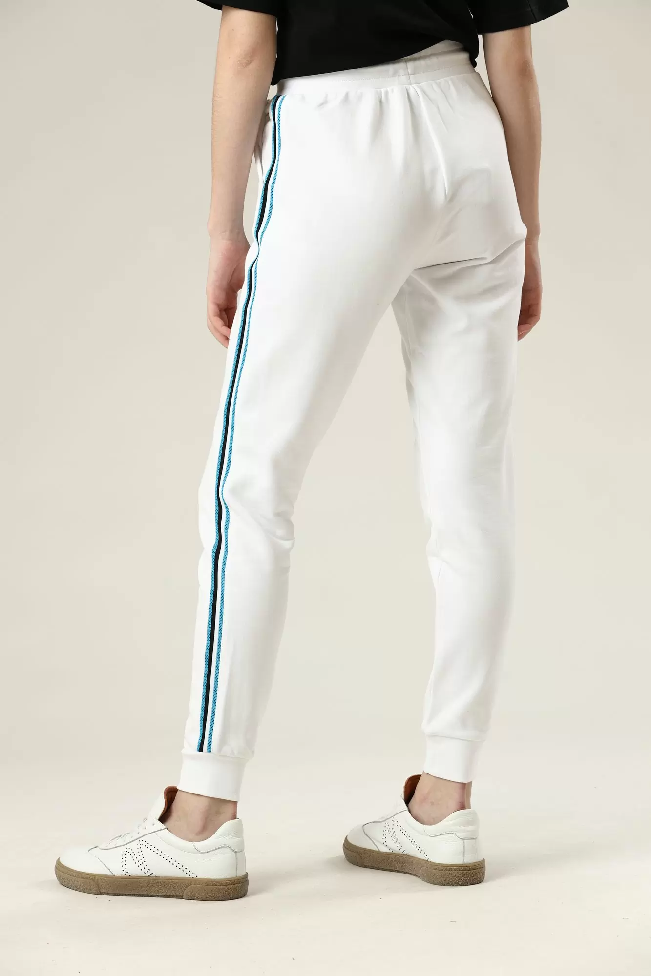 3KYP87_YJ4MZ брюки спортивные armani exchange 
