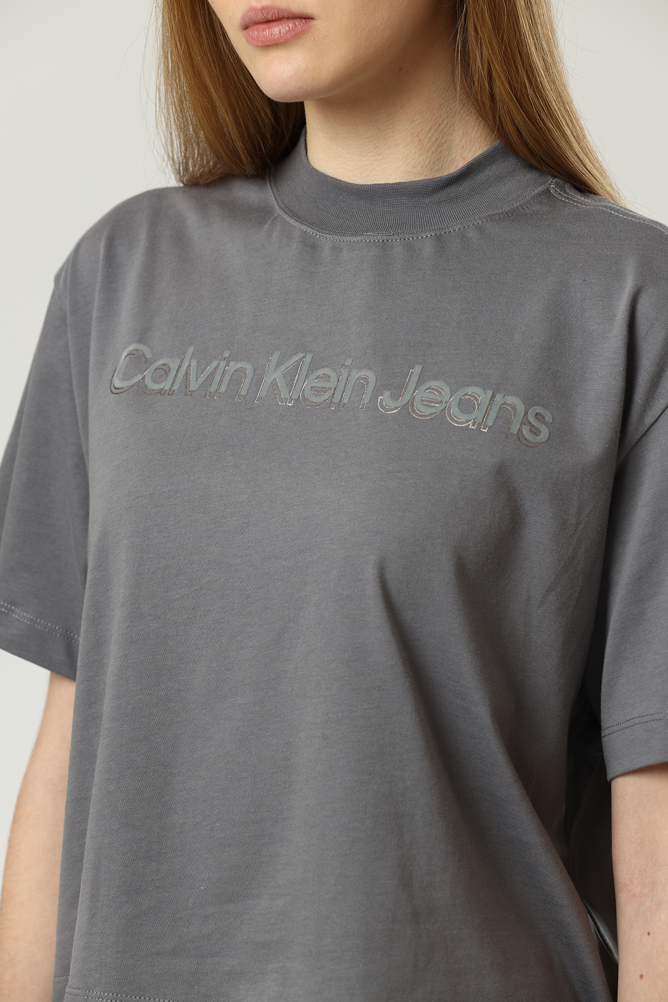 J20J217712 футболка кроп-топ calvin klein jeans calvin klein jeans 