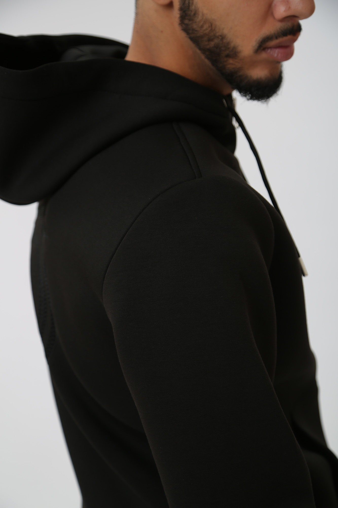 52F00339-1T006415 Худи Trussardi Черный