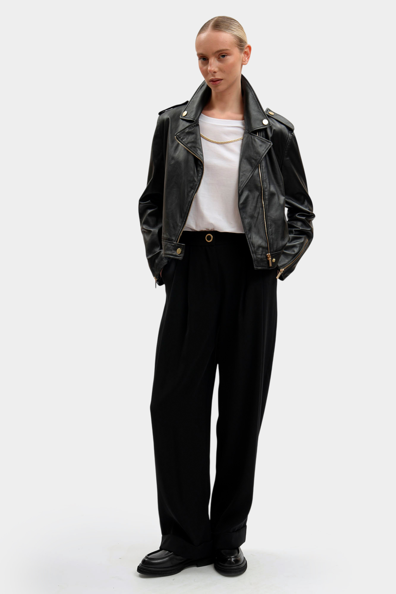 XW001924_AF25817 куртка кожаная armani exchange 