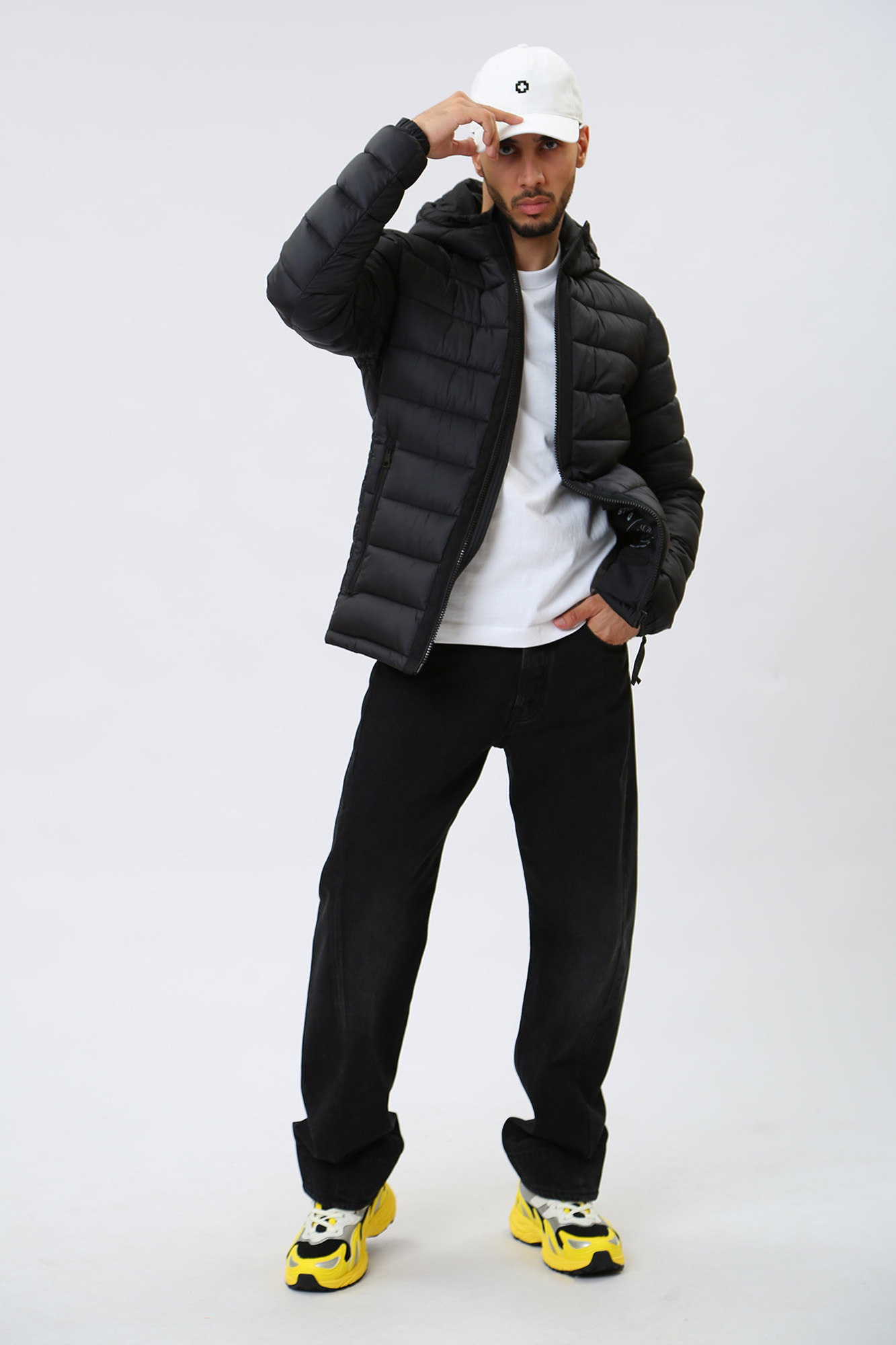 30037358_10015866 Куртка Strellson Черный