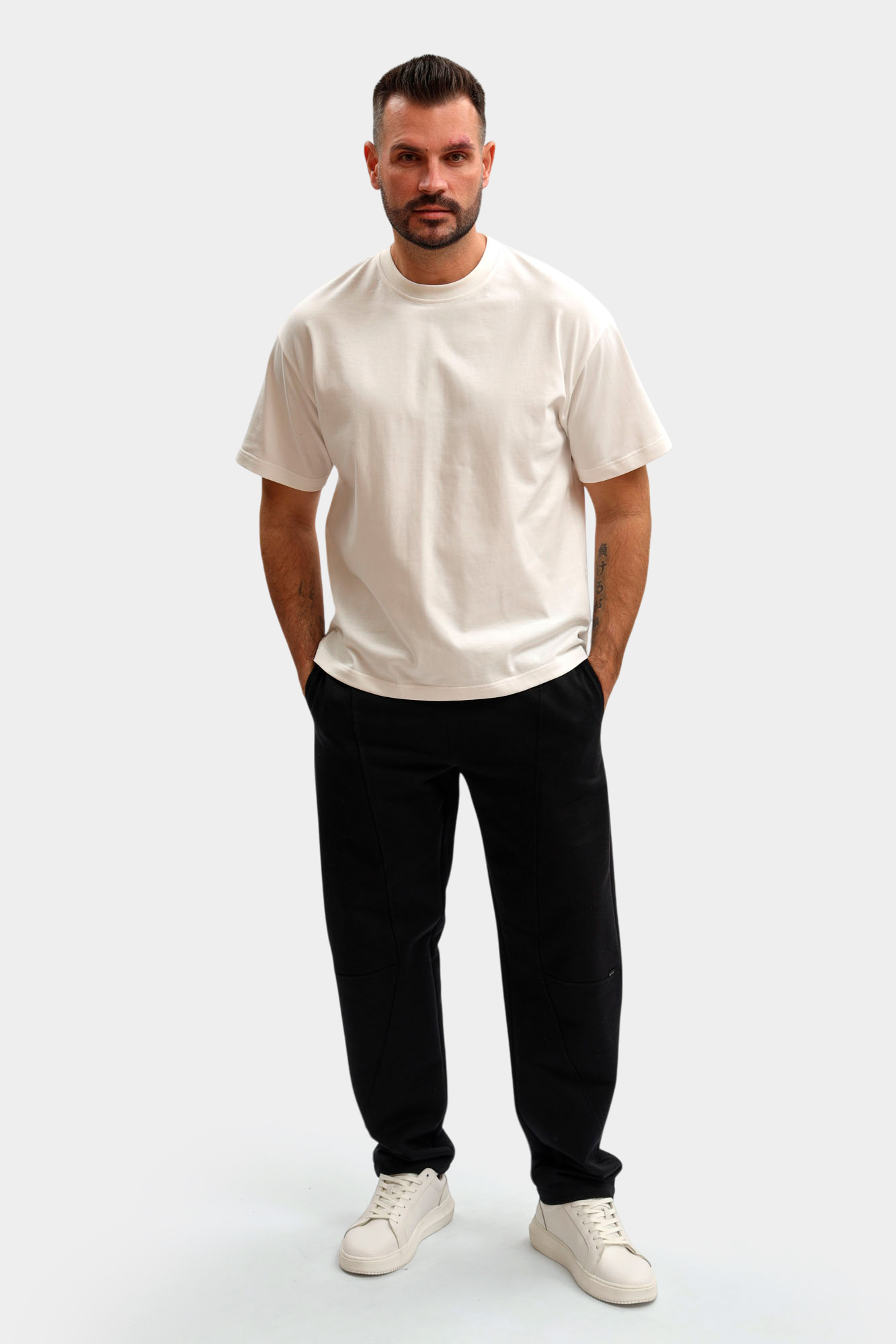 M-261-THT-22-1407 Футболка The Hills Молочный