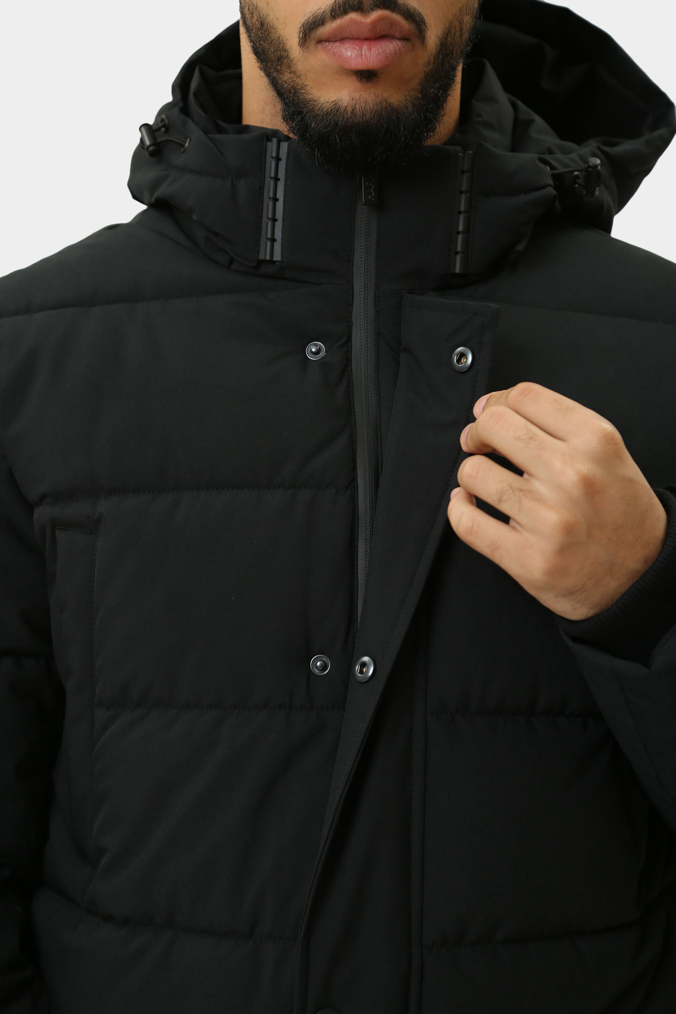 544586_505035 Куртка утепленная Karl Lagerfeld Черный