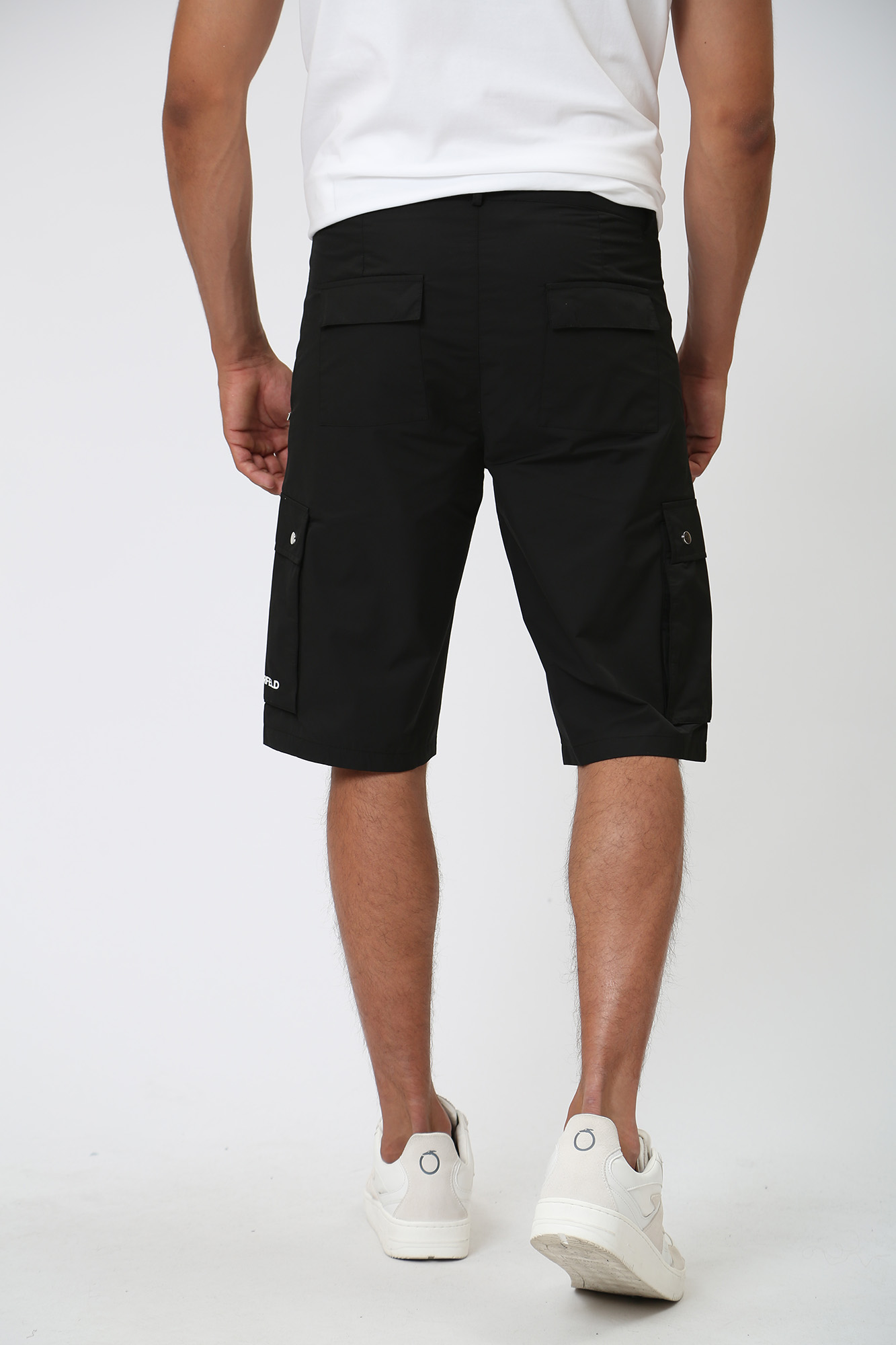 532505_255709 Шорты Karl Lagerfeld Черный