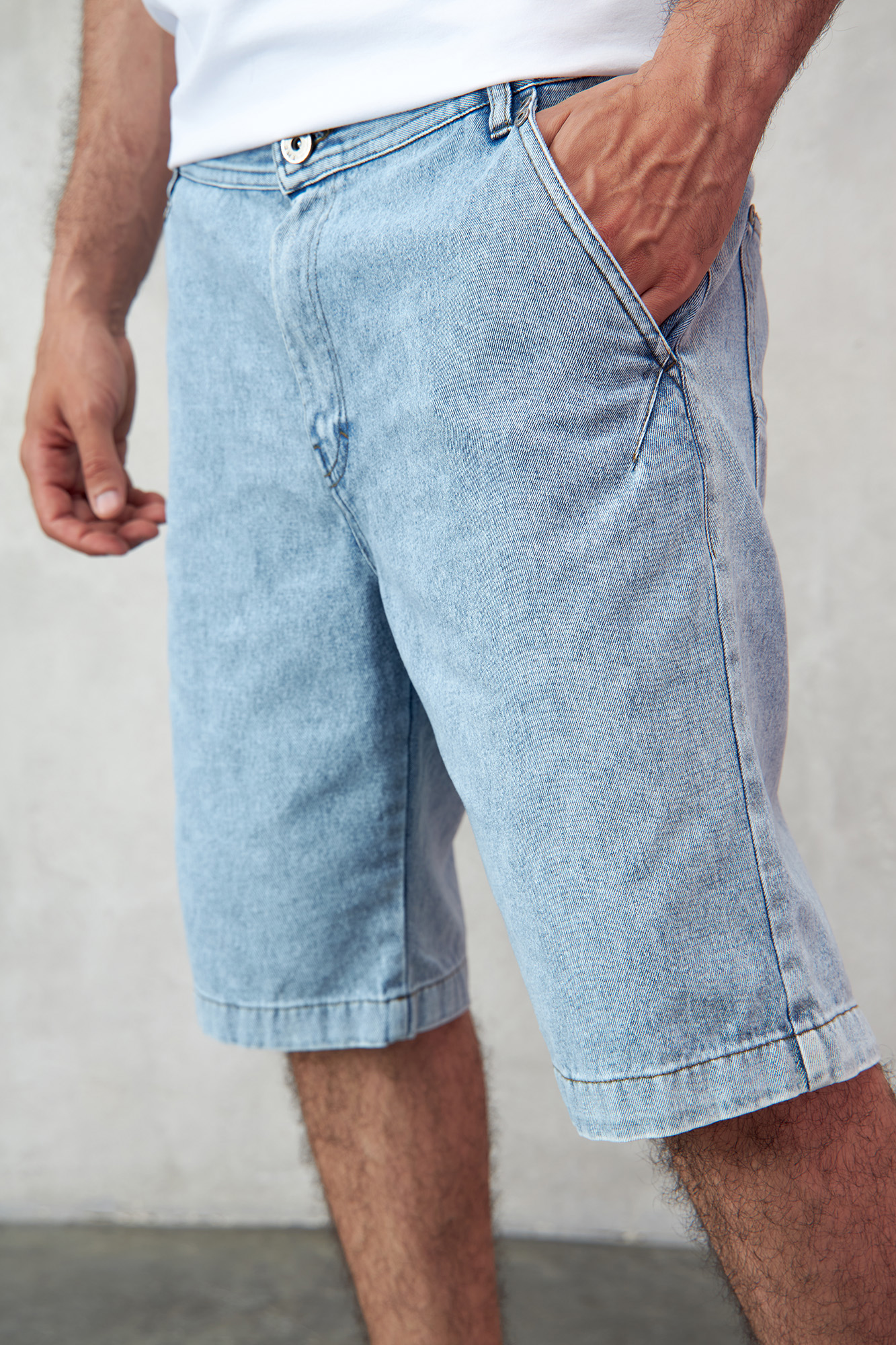 M-231-THT-56-0067 Шорты джинсовые The Hills Голубой