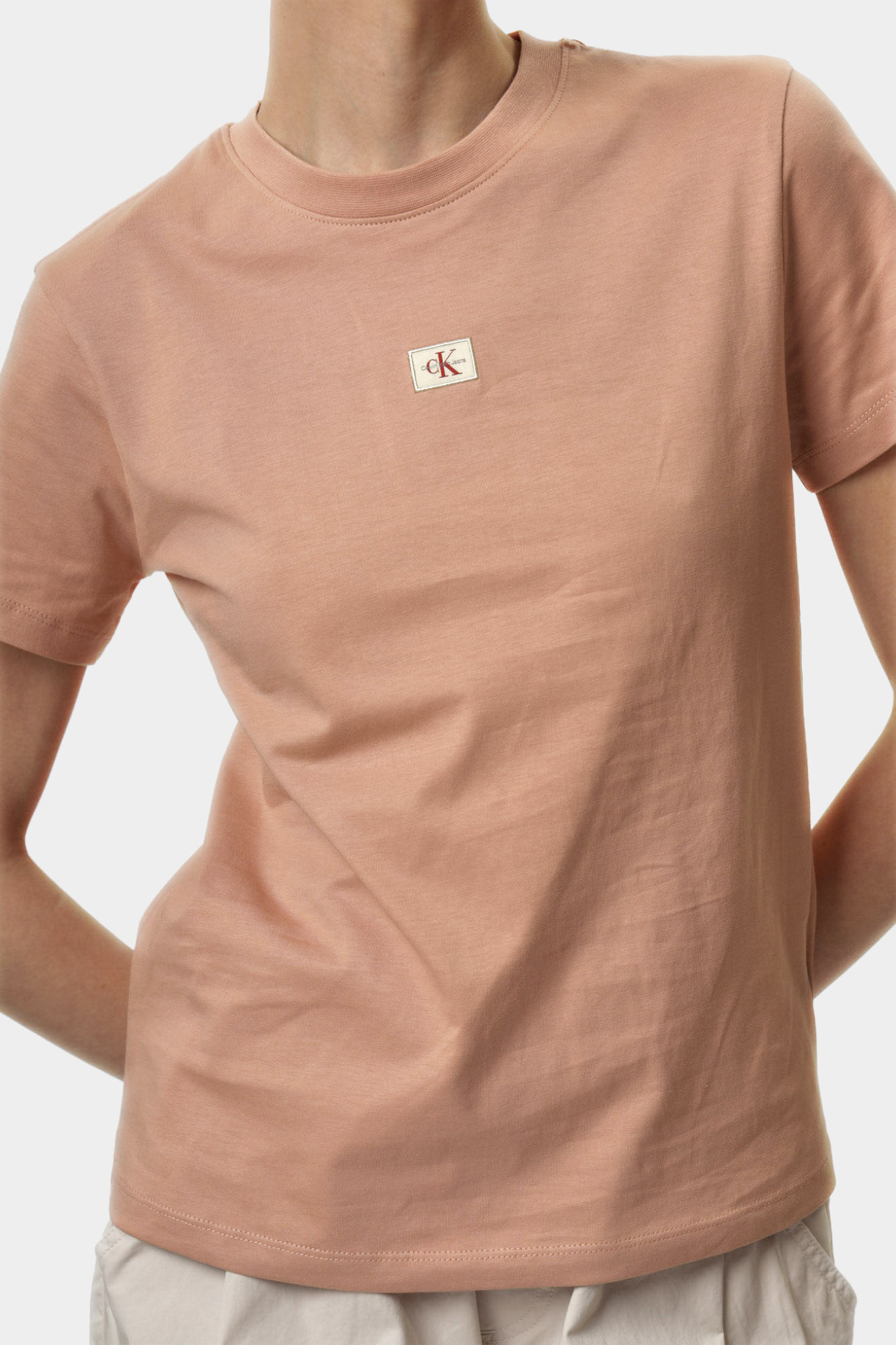 J20J225084 футболка calvin klein jeans 