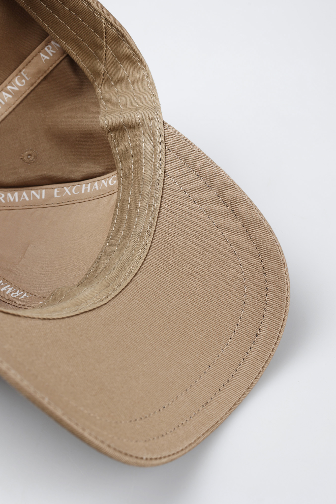 944209_3F109 Кепка Armani Exchange Бежевый