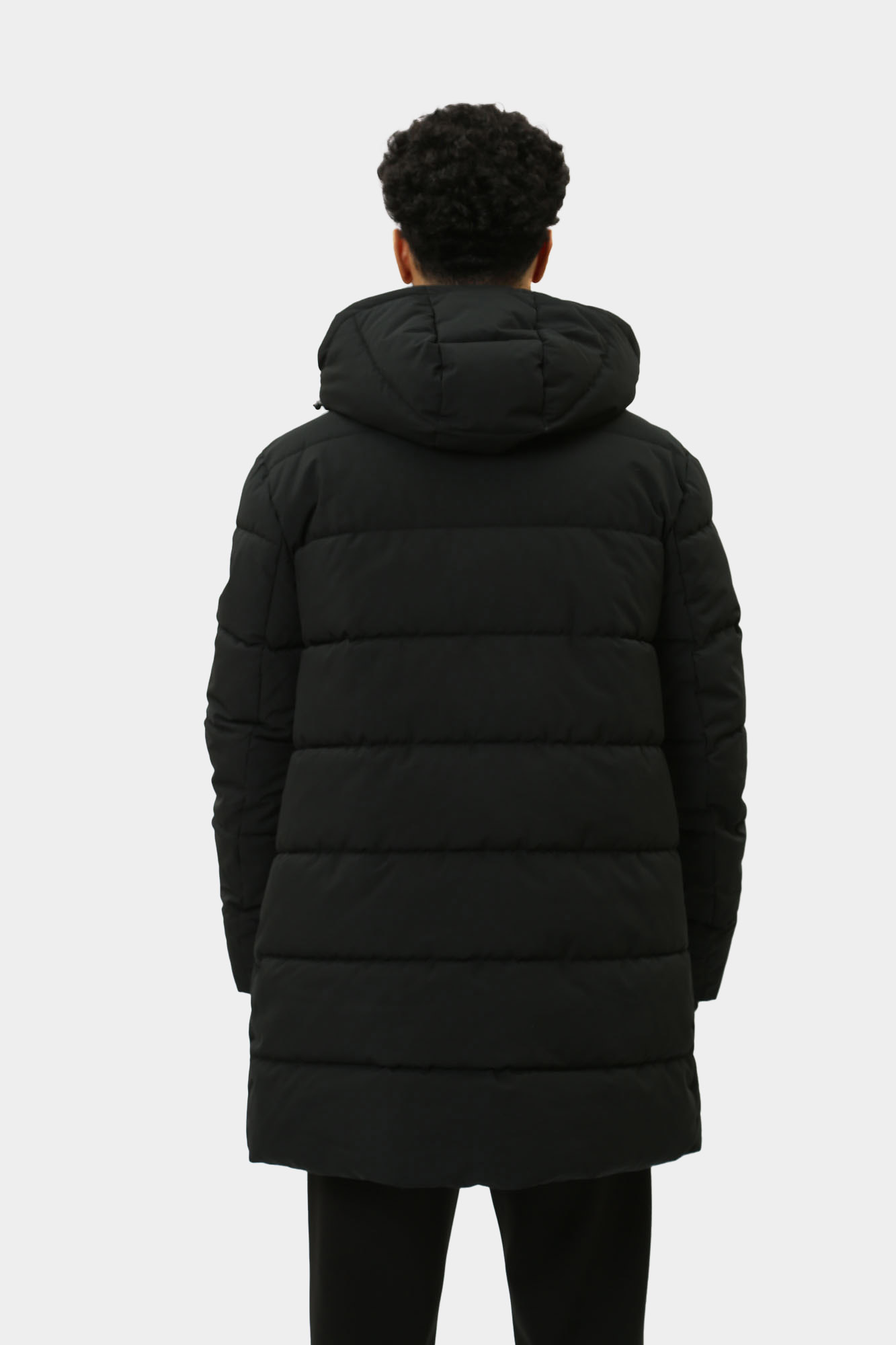 544586_505035 Куртка утепленная Karl Lagerfeld Черный