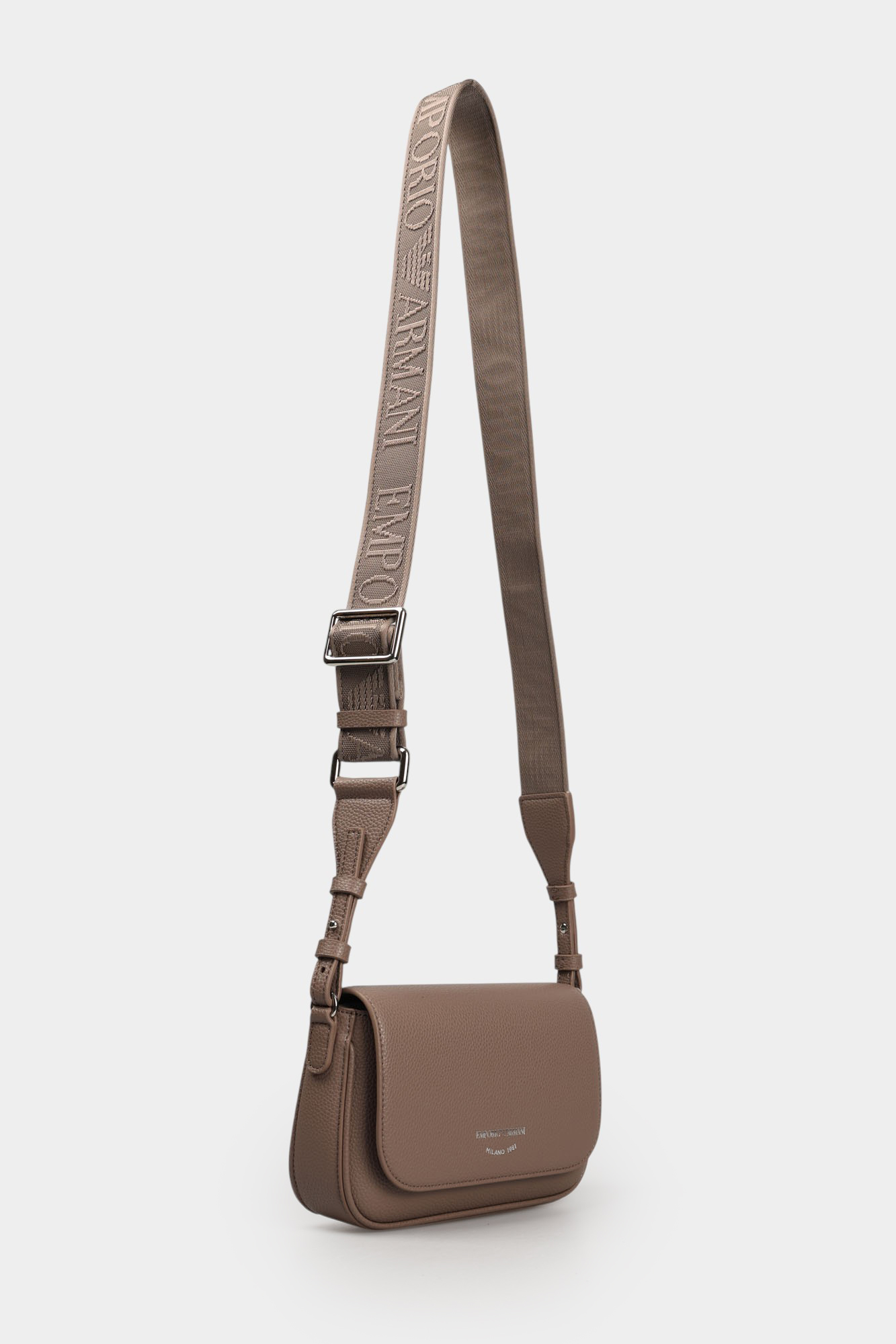 EW000538_AF12036 Сумка Emporio Armani Бежевый