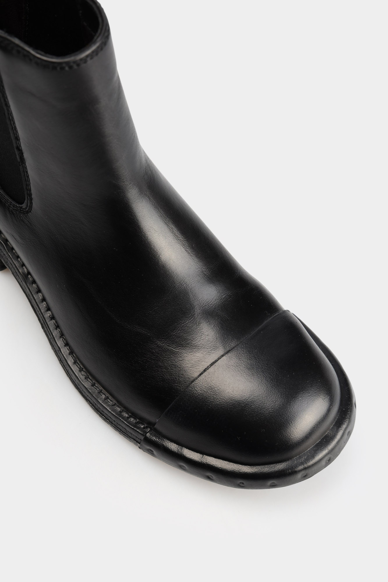 MC21828-WT Челси Marc Cony Черный