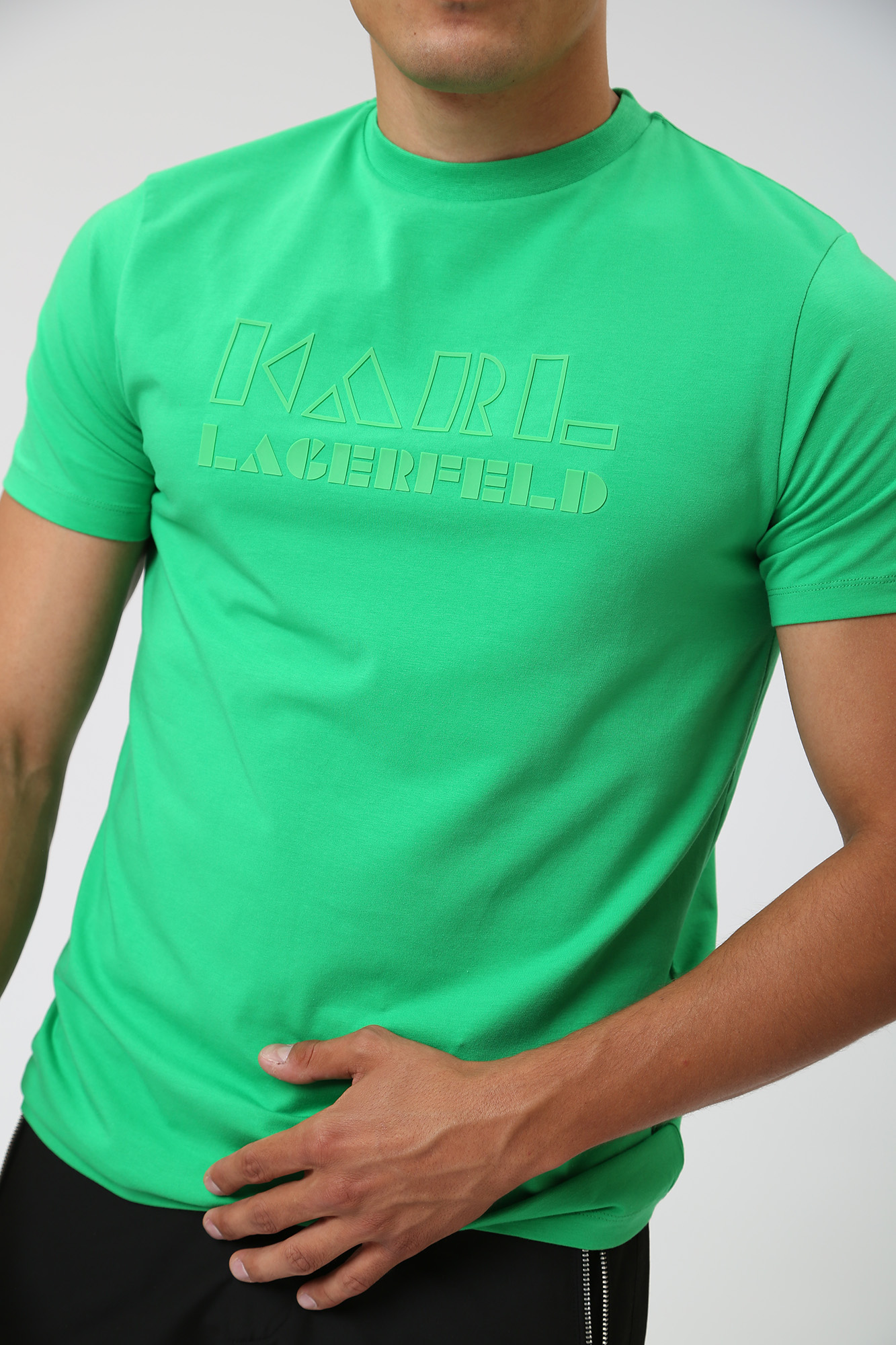 533221_755060 Майка Karl Lagerfeld Зеленый