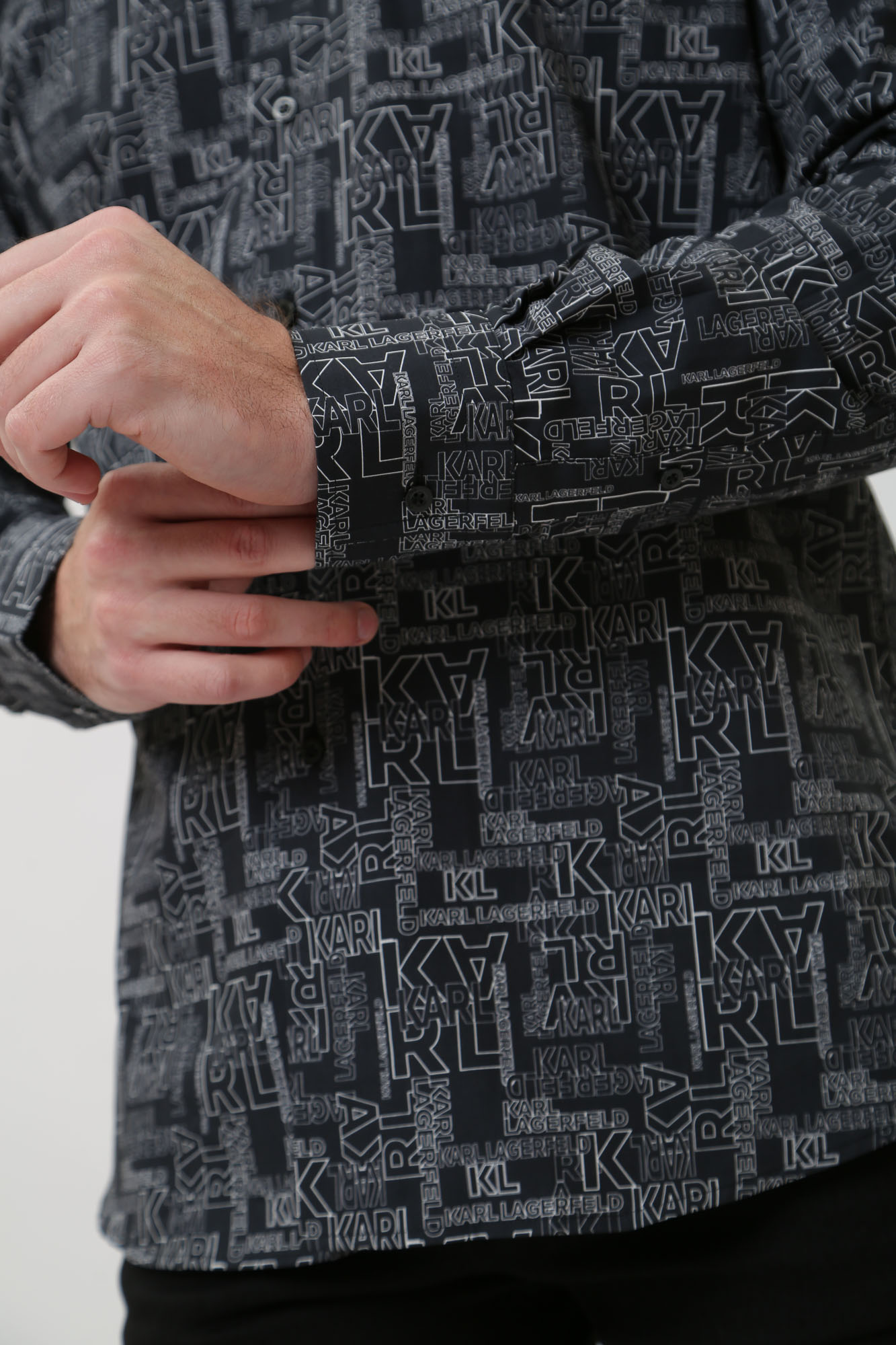 541676_605000 Сорочка д/р Karl Lagerfeld Черный