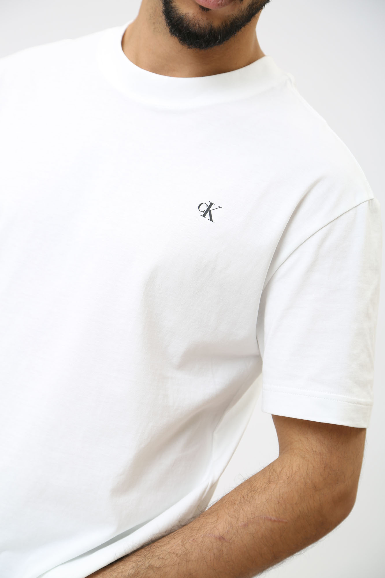 J30J325699 Футболка Calvin Klein Jeans Белый